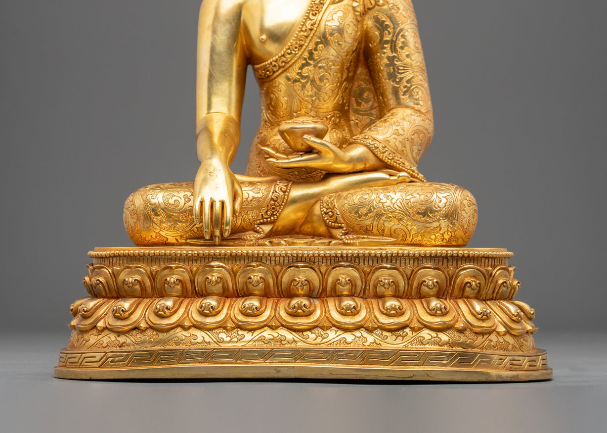 Himalayan Shakyamuni Buddha Sculpture in 24K Gold Gilded Copper