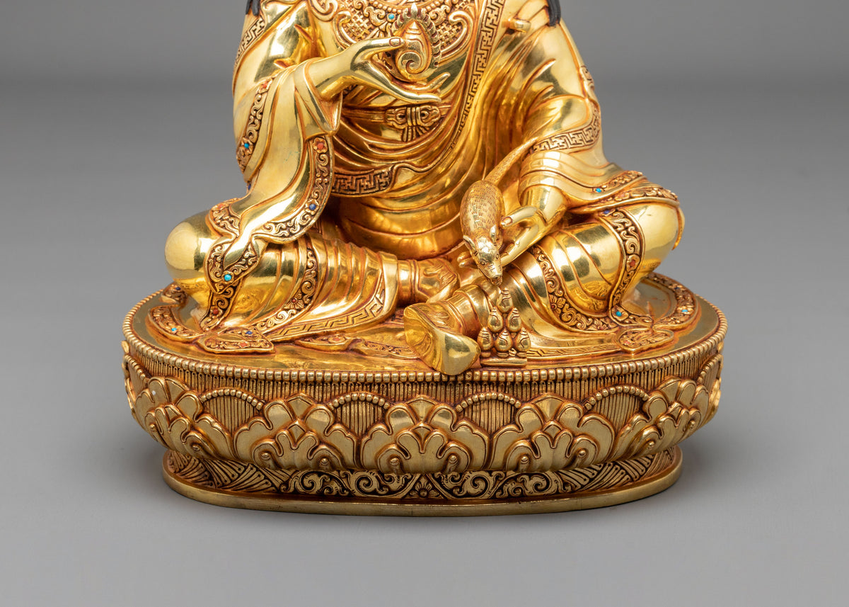 Guru Norla Statue: uddhist Wealth Deity of Prosperity