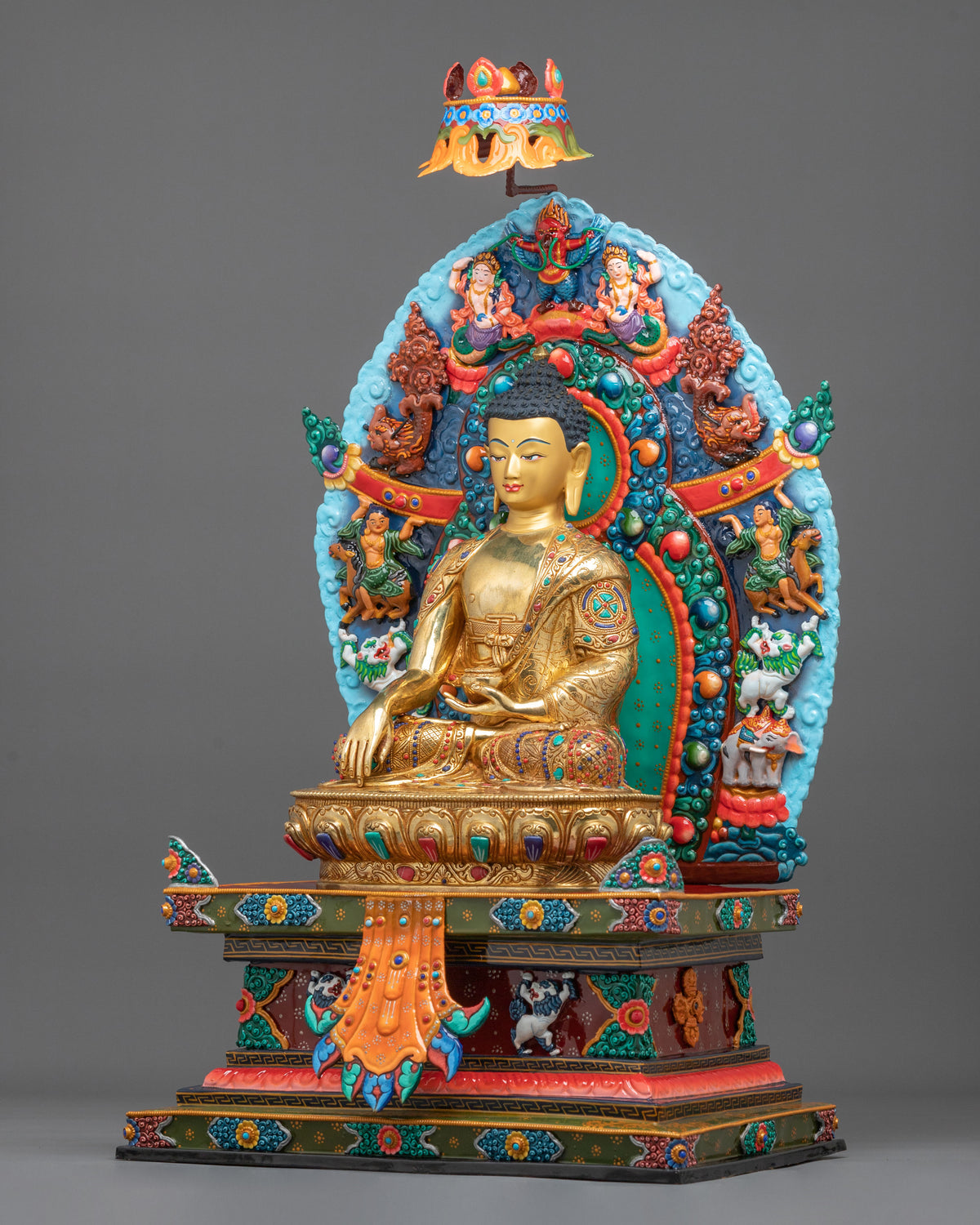Shakyamuni Buddha with Throne