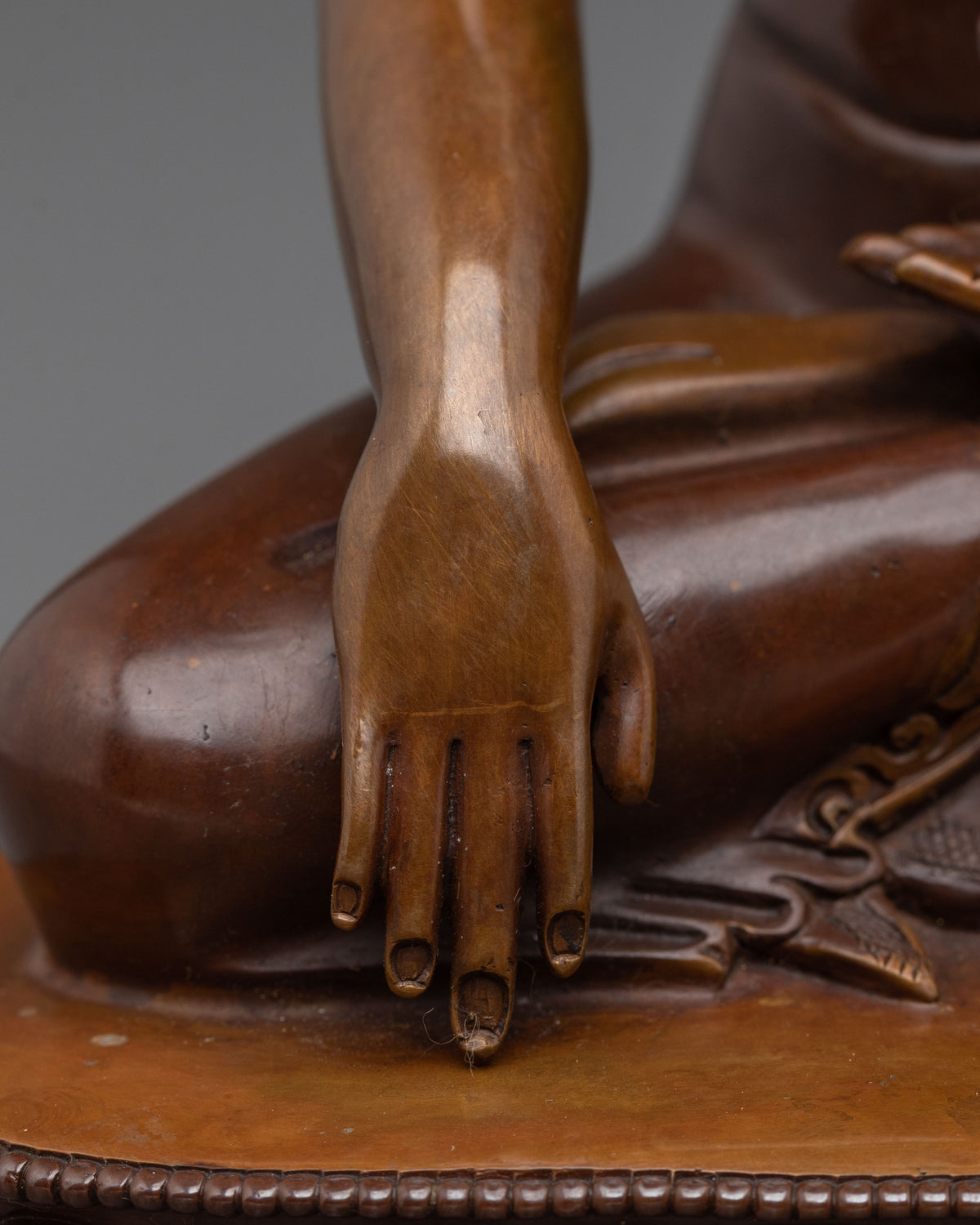 Shakyamuni Buddha Statue | The Enlightened Teacher of Dharma