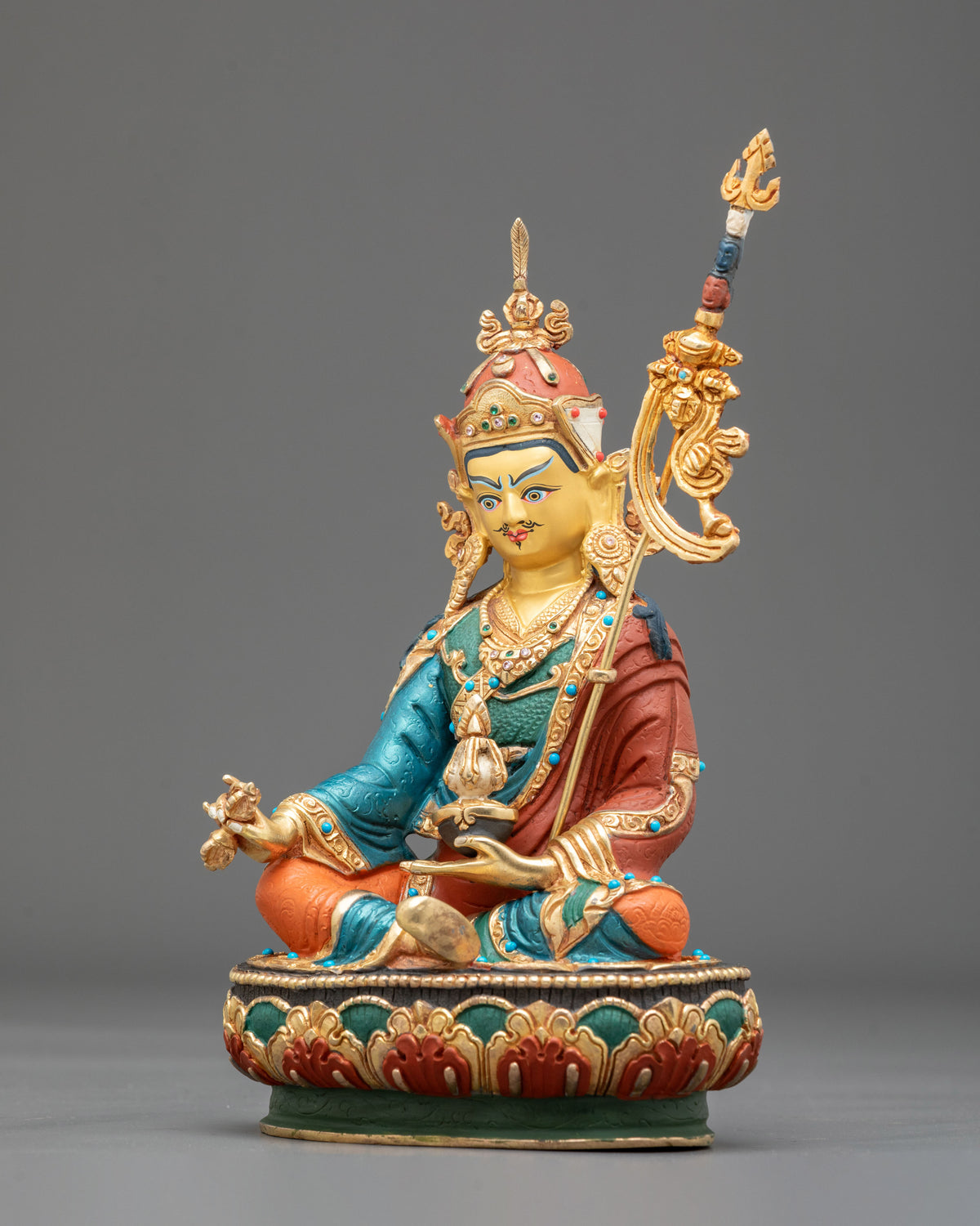 Guru Rinpochhe Himalayan Sculpture