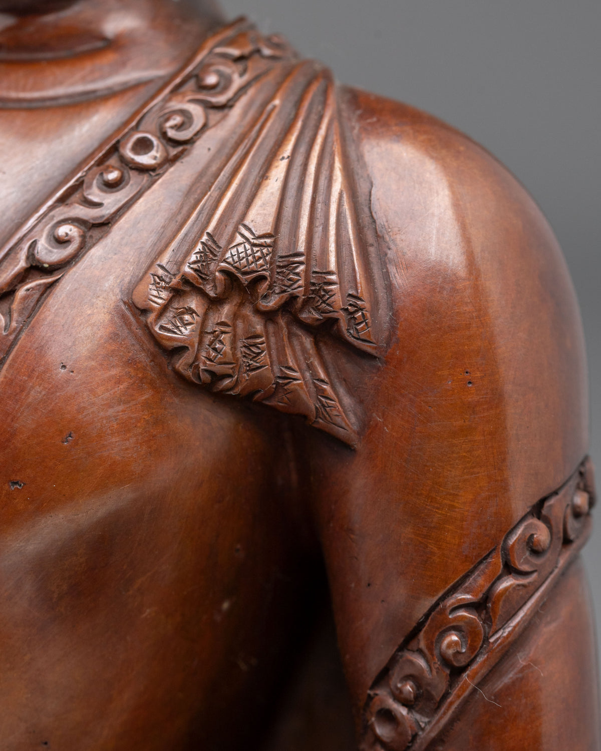 Shakyamuni Buddha Statue | The Essence of Pure Enlightenment
