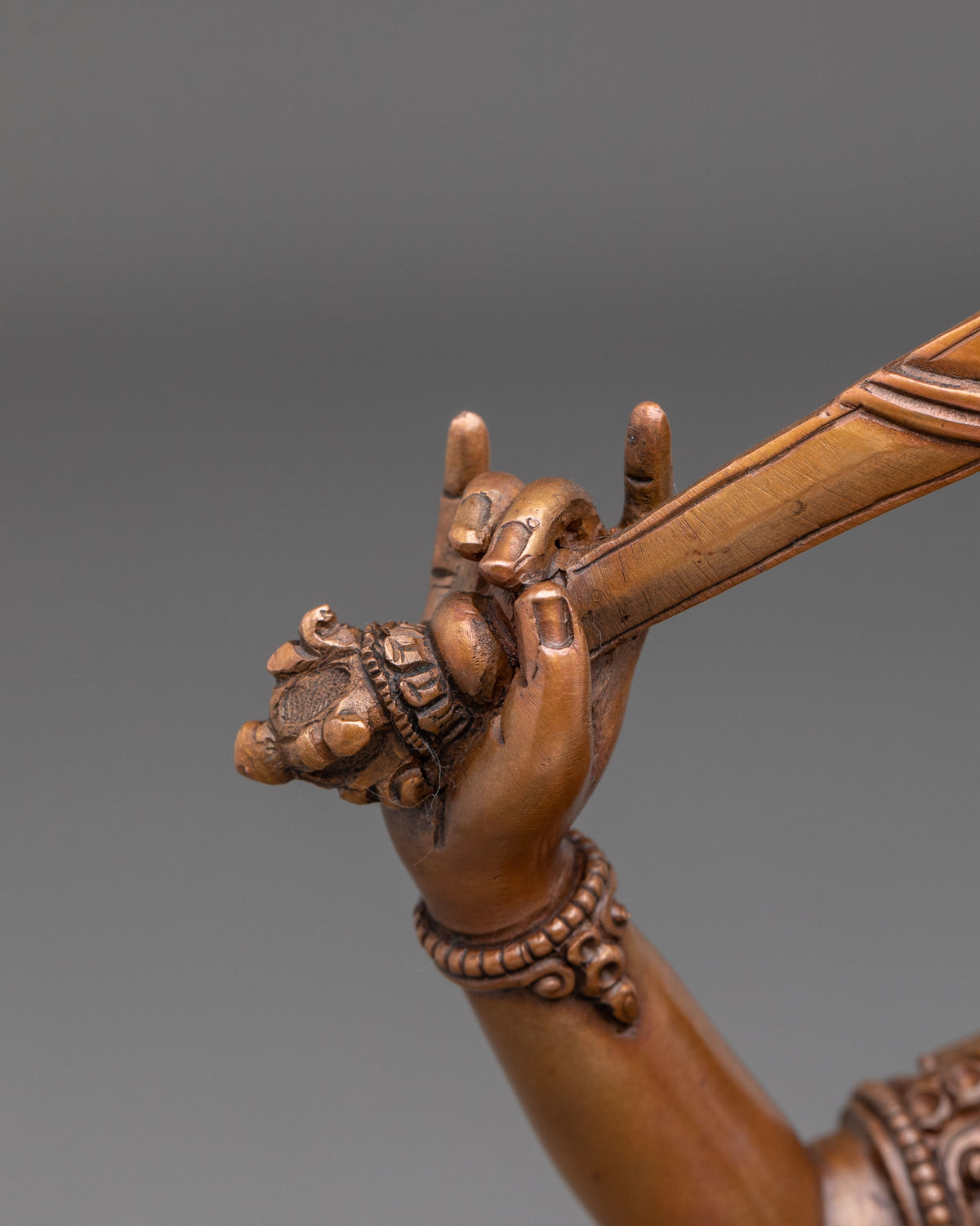 Manjushri Statue | The Light of Enlightened Wisdom