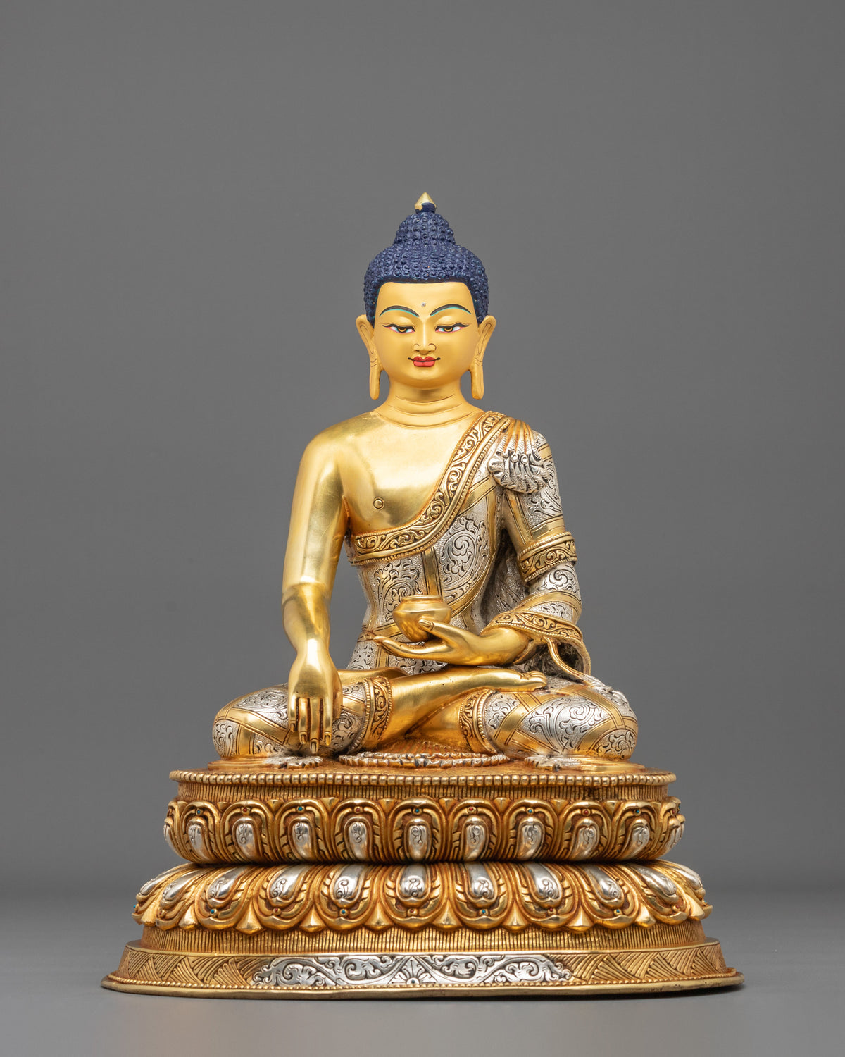 Shakyamuni Buddha Statue | Teacher of the Dharma and Awakened Sage