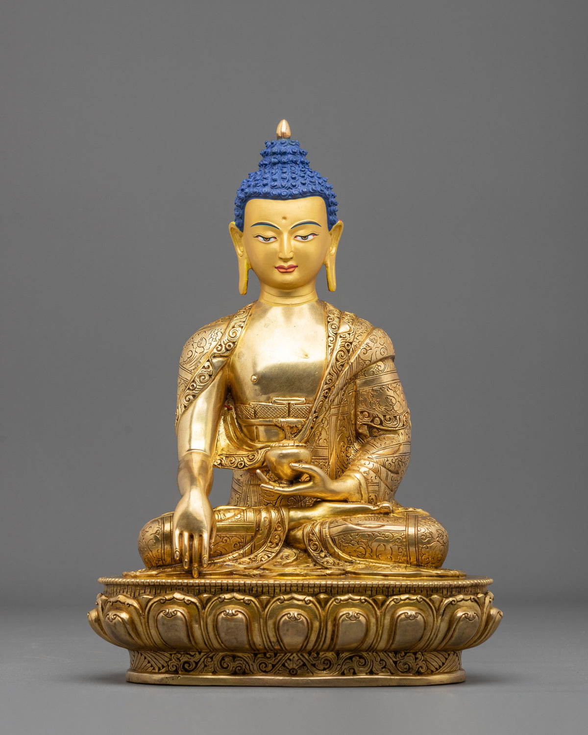 Shakyamuni Buddha Golden Sculpture with Copper Body