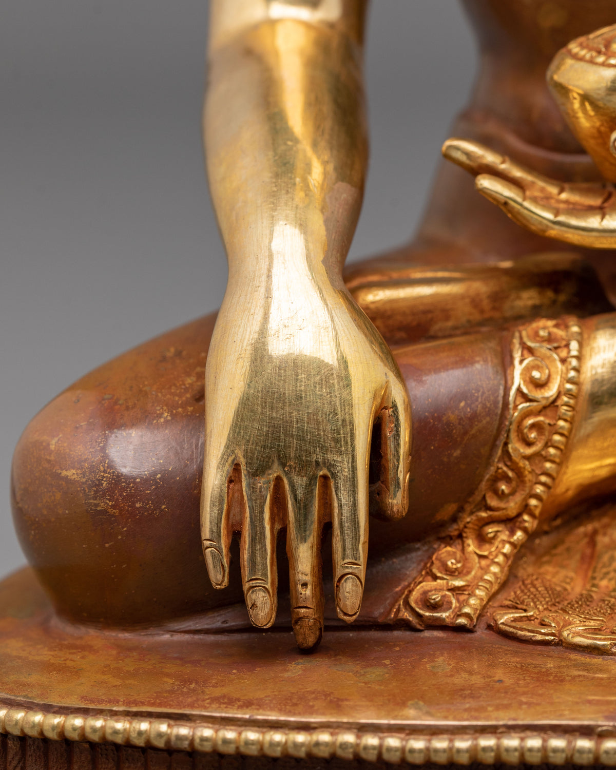 Shakyamuni Buddha Statue | Handcrafted Copper Sculpture