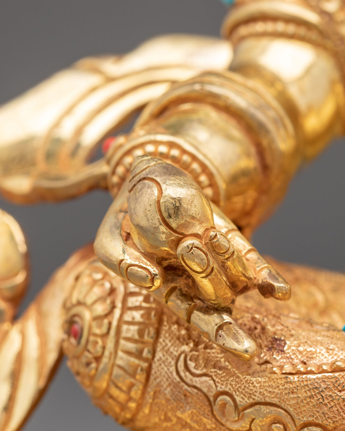 Dzambhala Statue | The Majestic Lord of Wealth and Prosperity