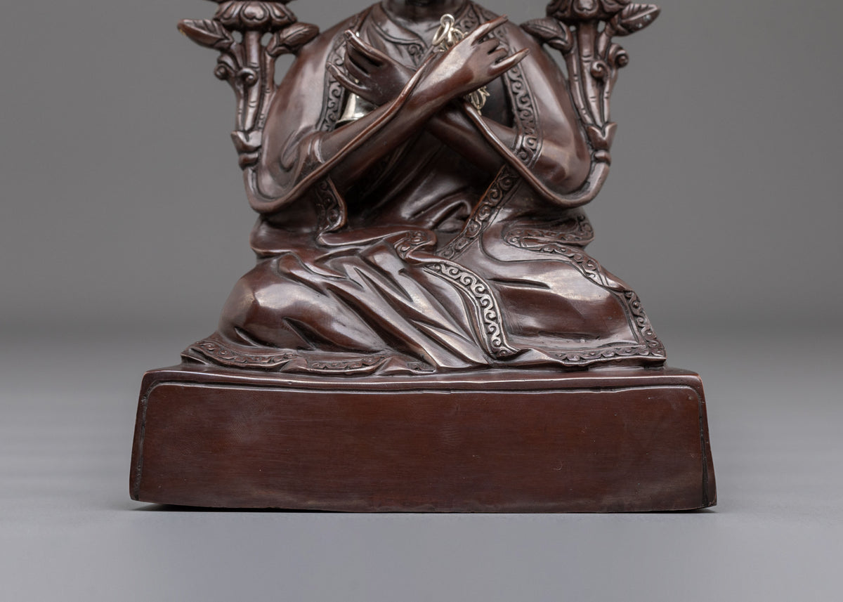 Master of Kagyu Lineage Karmapa Statue