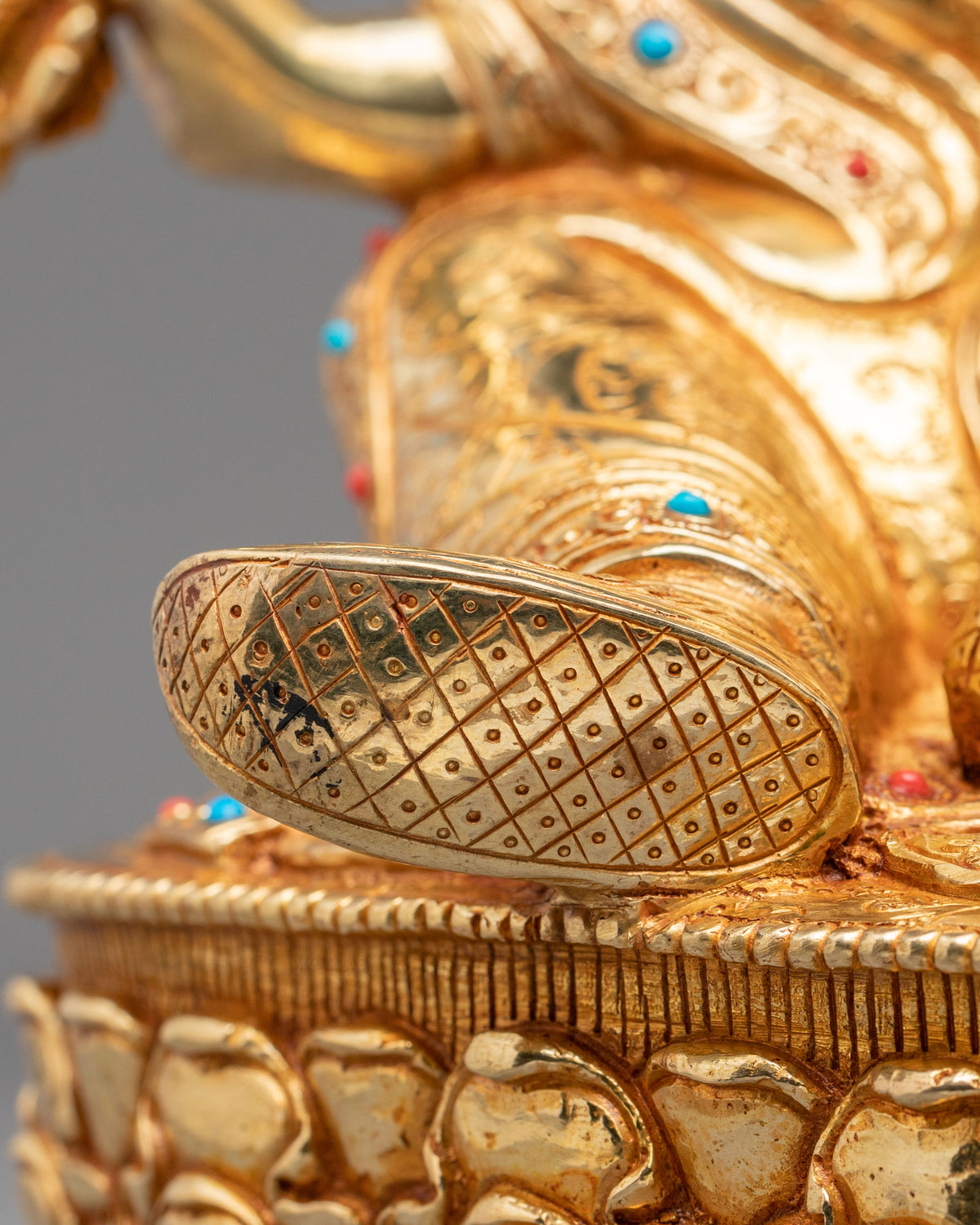 Guru Rinpoche Statue | The Enlightened Master