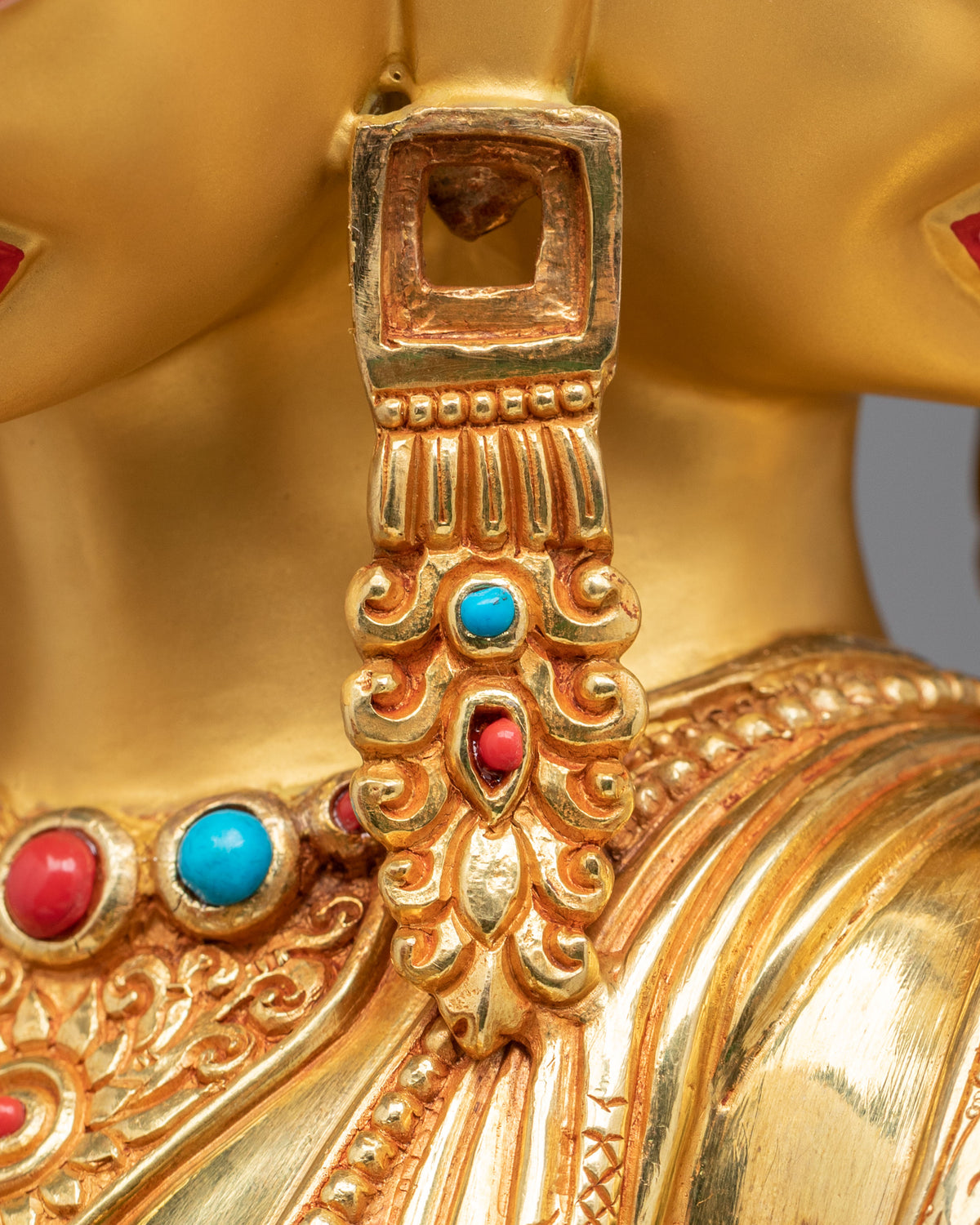 1000 Armed Dukar Buddhist Sculpture | Symbol of Protection and Victory