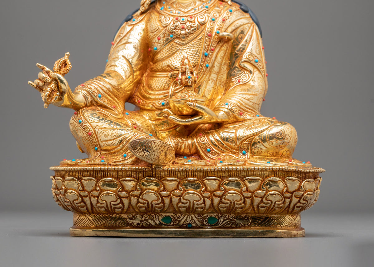 Guru Rinpoche Statue | The Enlightened Master