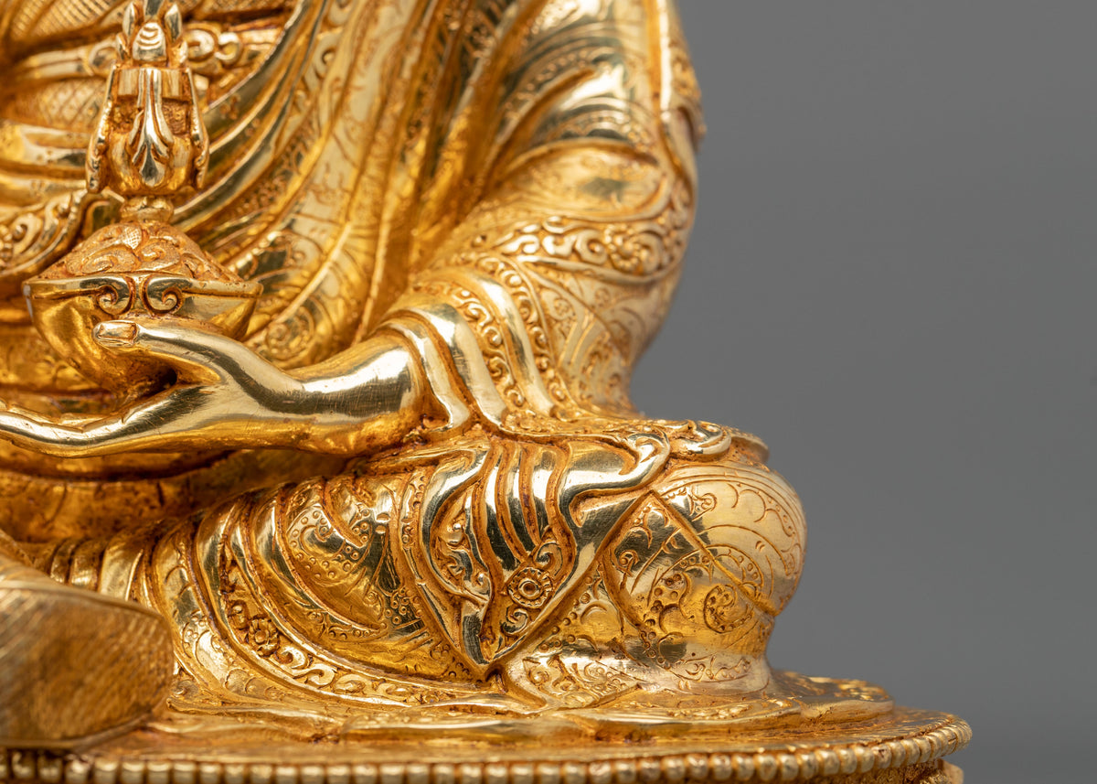 Guru Rinpoche Statue for Decoration | Embodiment of Wisdom and Compassion