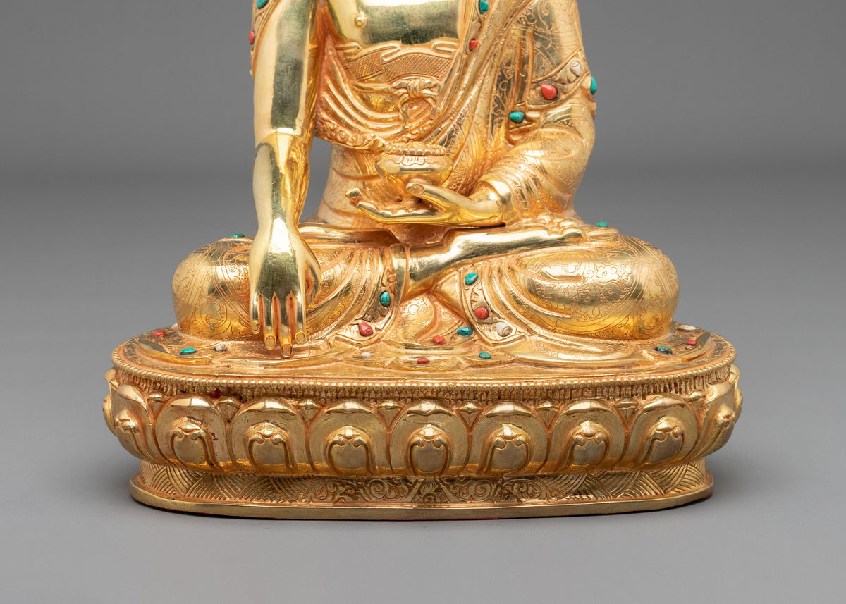 Shakyamuni Buddha Statue | Presence of Enlightened Peace