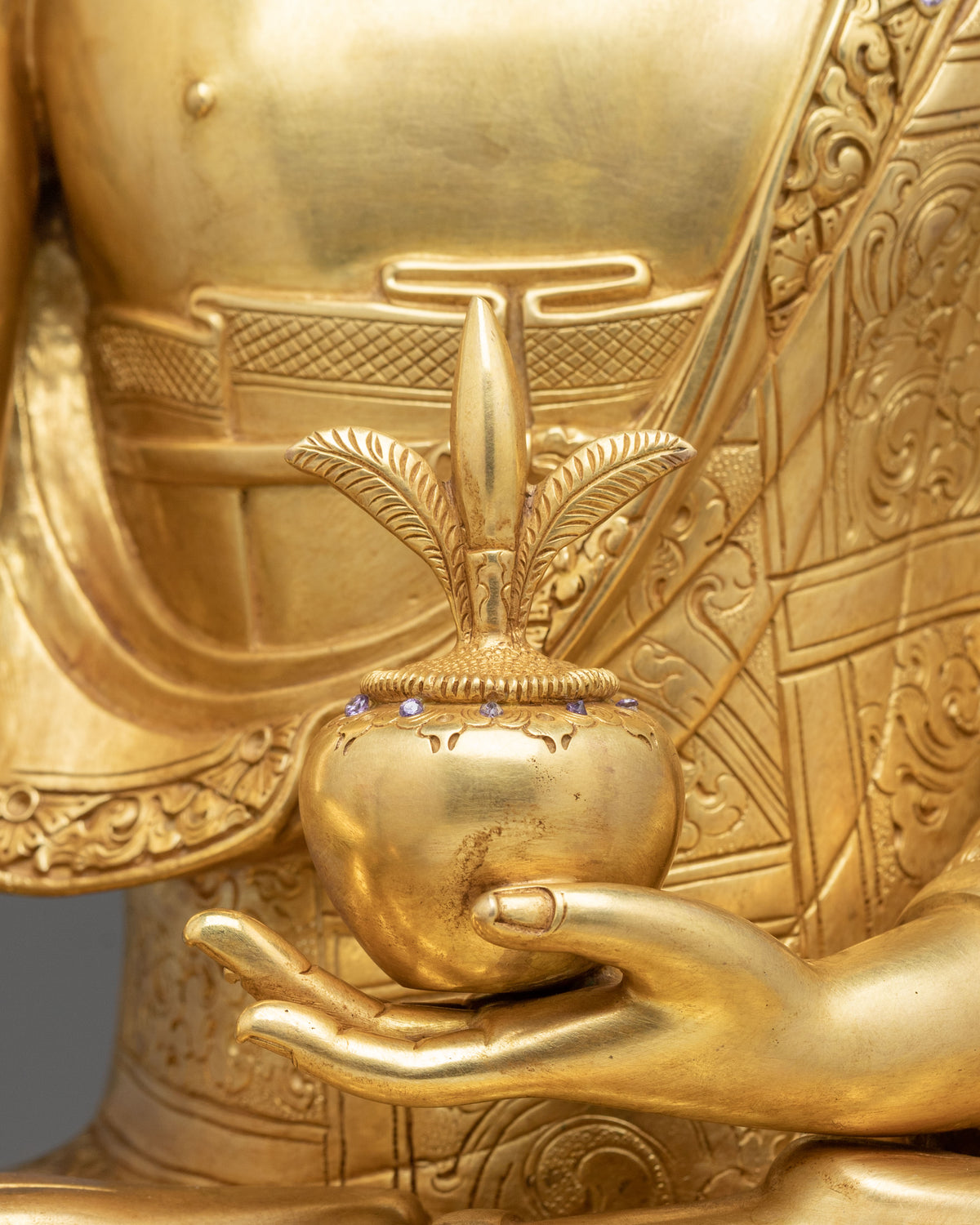 Medicine Buddha Statue for Meditation: Altar Decoration