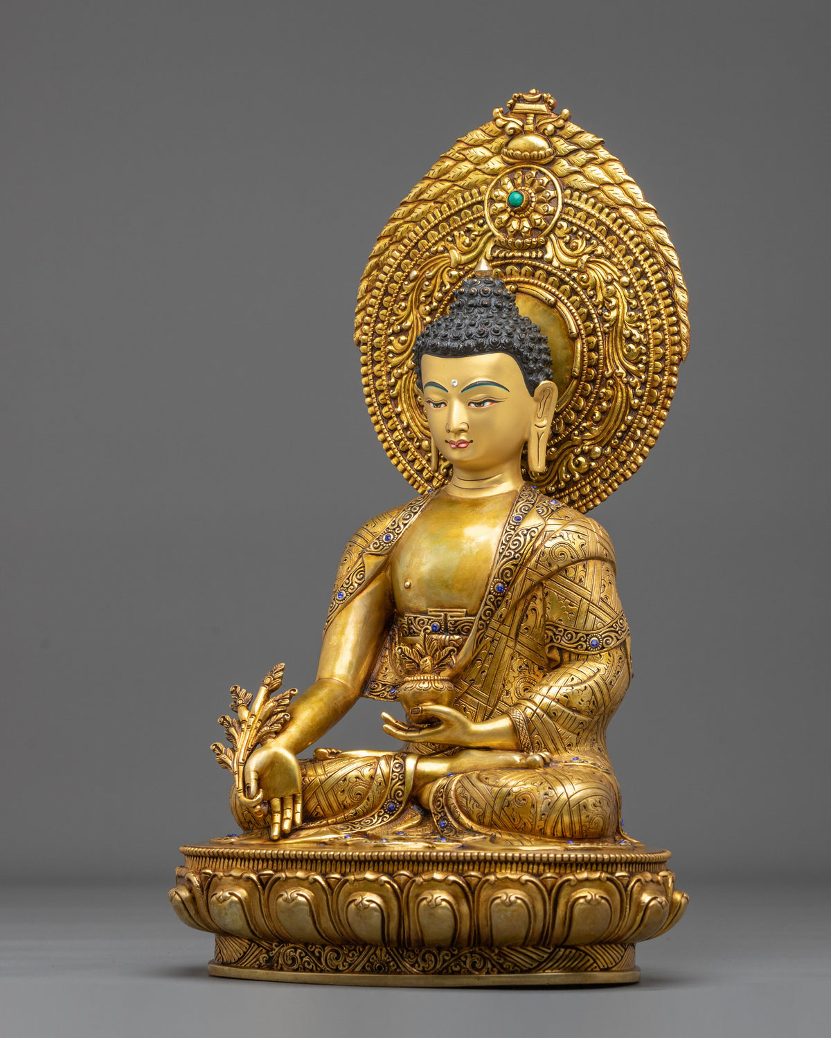 Bhaisajyaguru Statue | The Radiance of Healing Wisdom