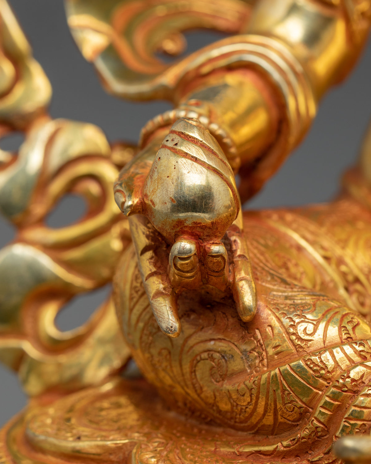 Dzambhala Statue | Guardian of Prosperity and Sacred Abundance
