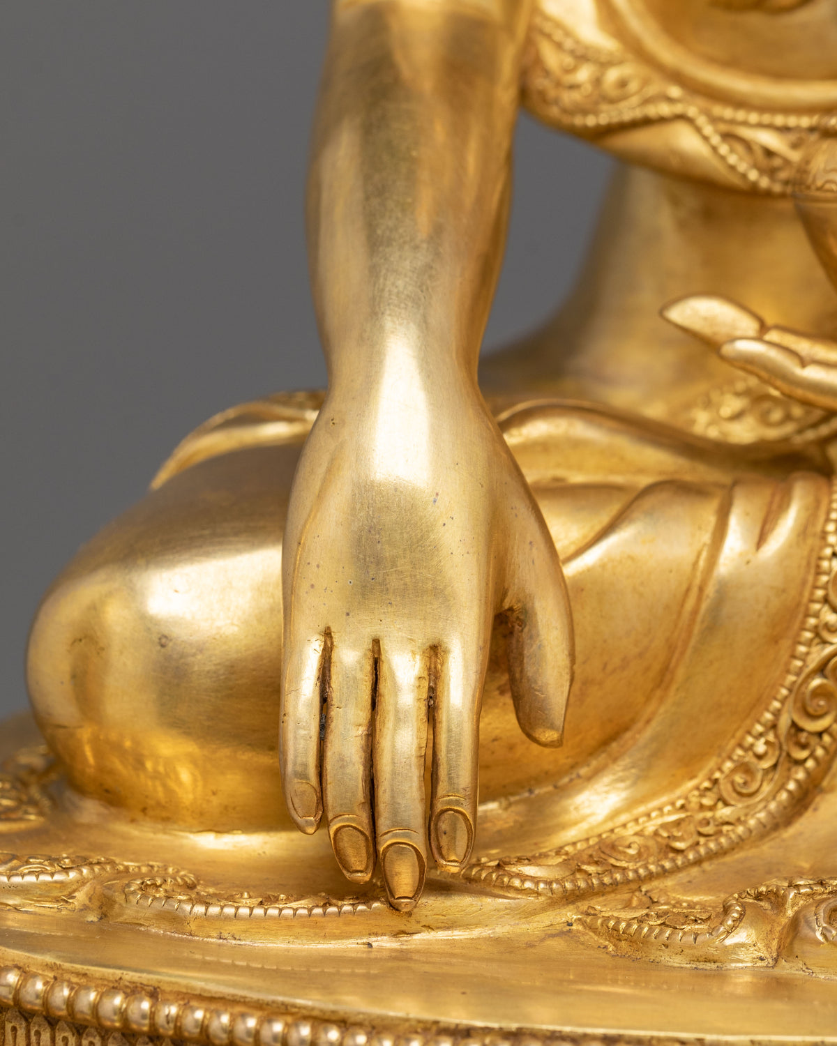 Majestic Shakyamuni Buddha with Disciples Altar Statue