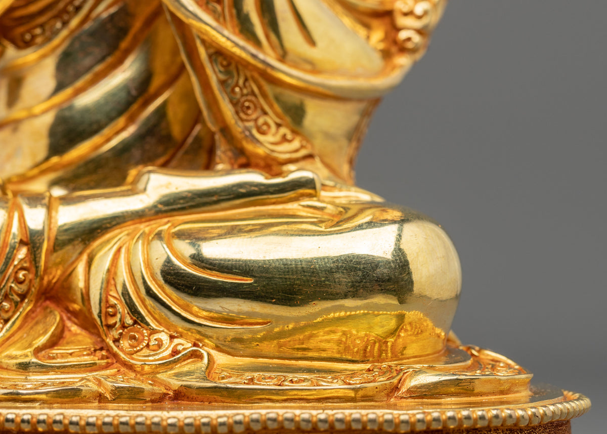 Buddhist Master Tsongkhapa Statue | Founder of the Gelug Tradition