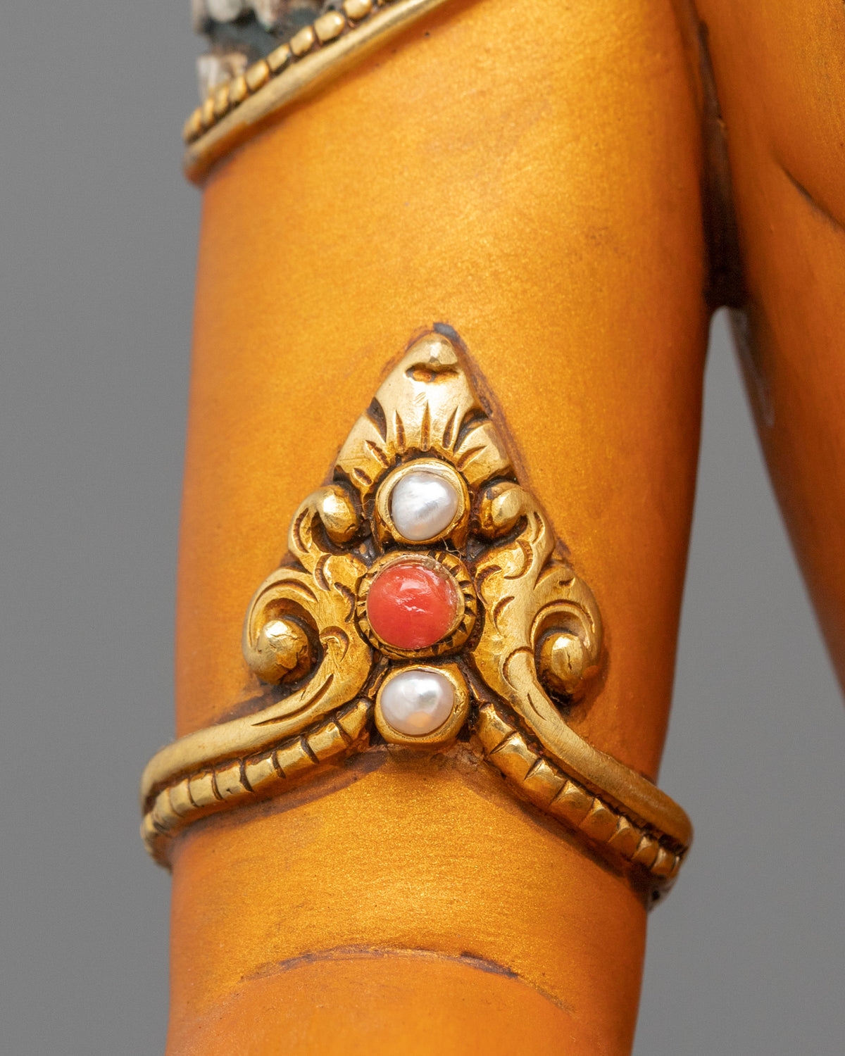 handmade 24k gold glided crown shakyamuni buddha statue