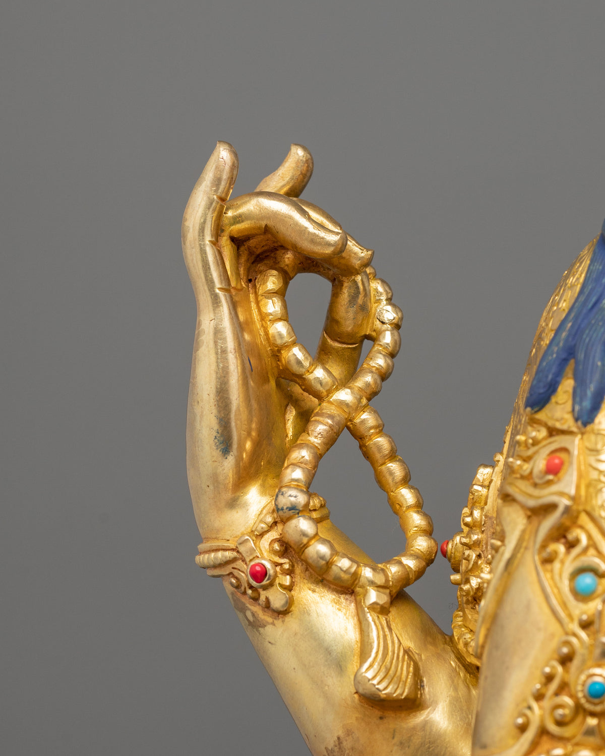 Chenrezig Statue | The Sacred Presence of Avalokiteshvara