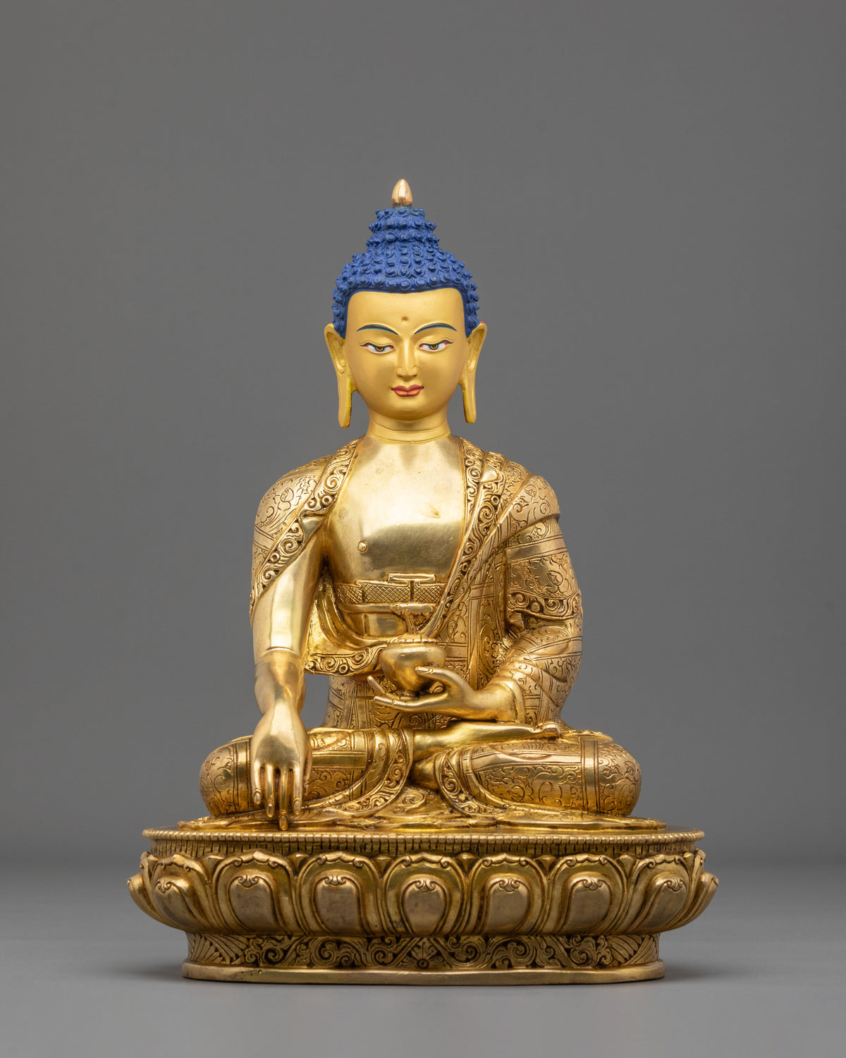 Shakyamuni Buddha Statue for Buddhist Altar: 24K Gold Gilded