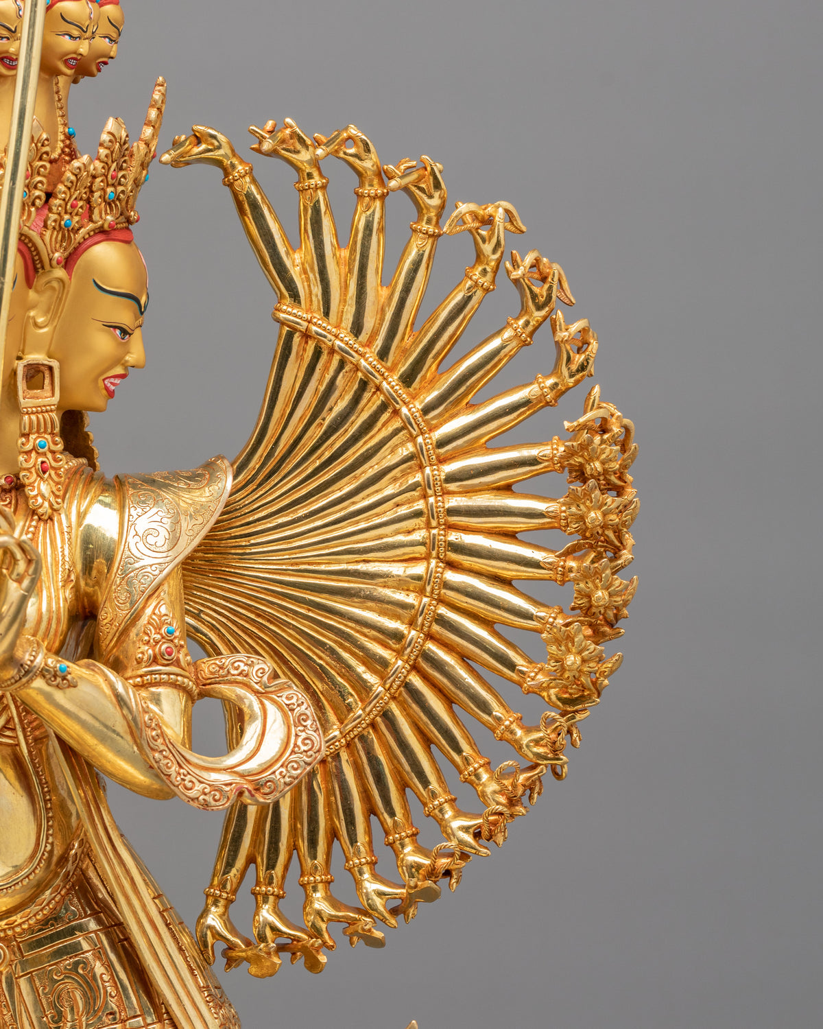 1000 Armed Dukar Buddhist Sculpture | Symbol of Protection and Victory