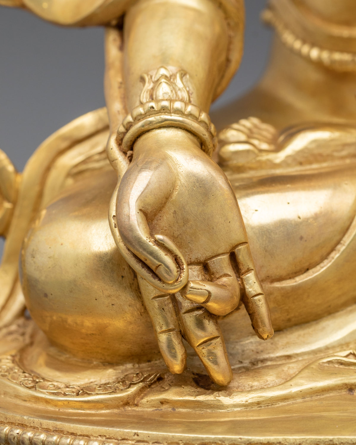 Kshitigarbha Statue | Symbol of Compassionate Resolve