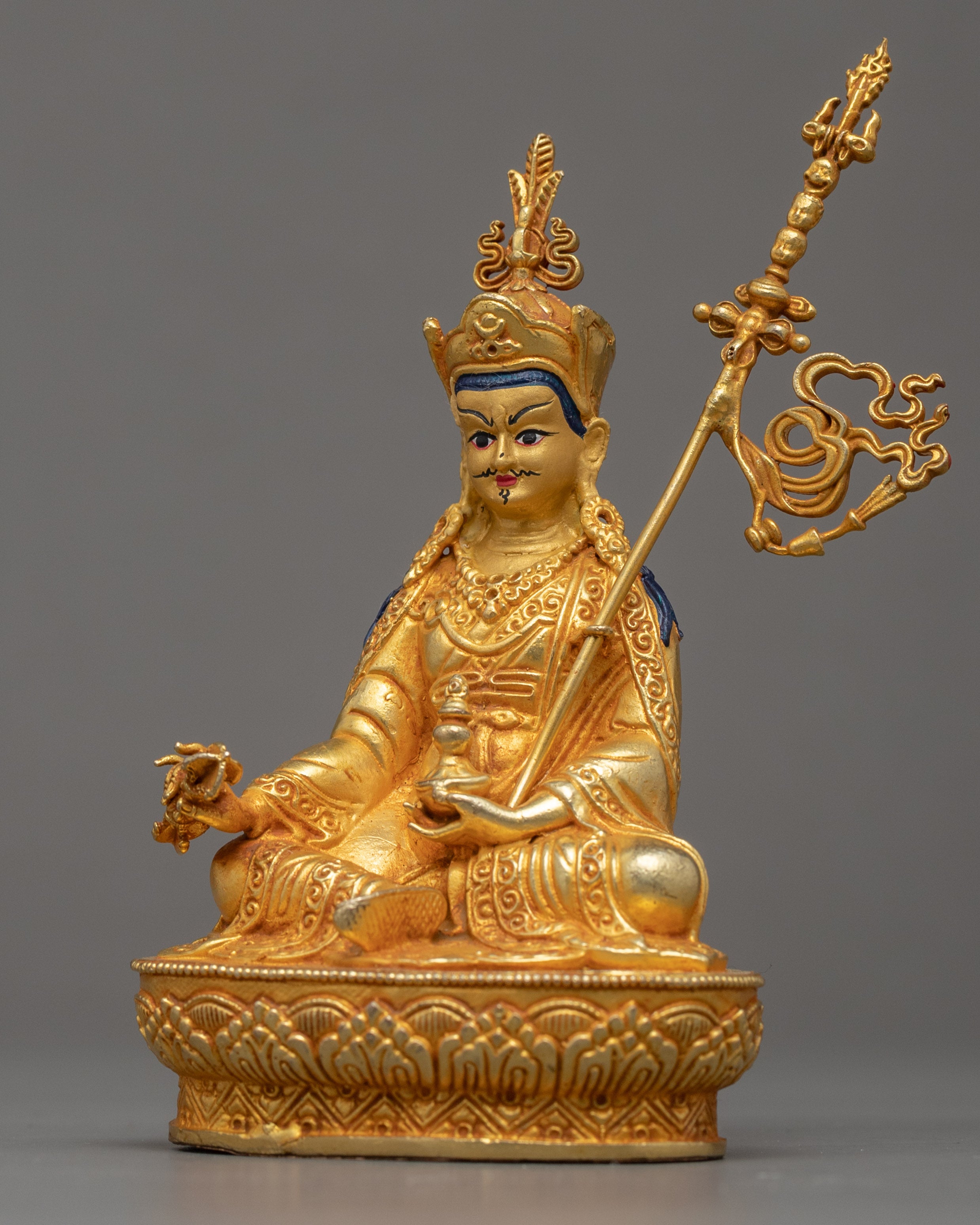 Guru Padmasambhava Sculpture | Traditional Buddhist Art