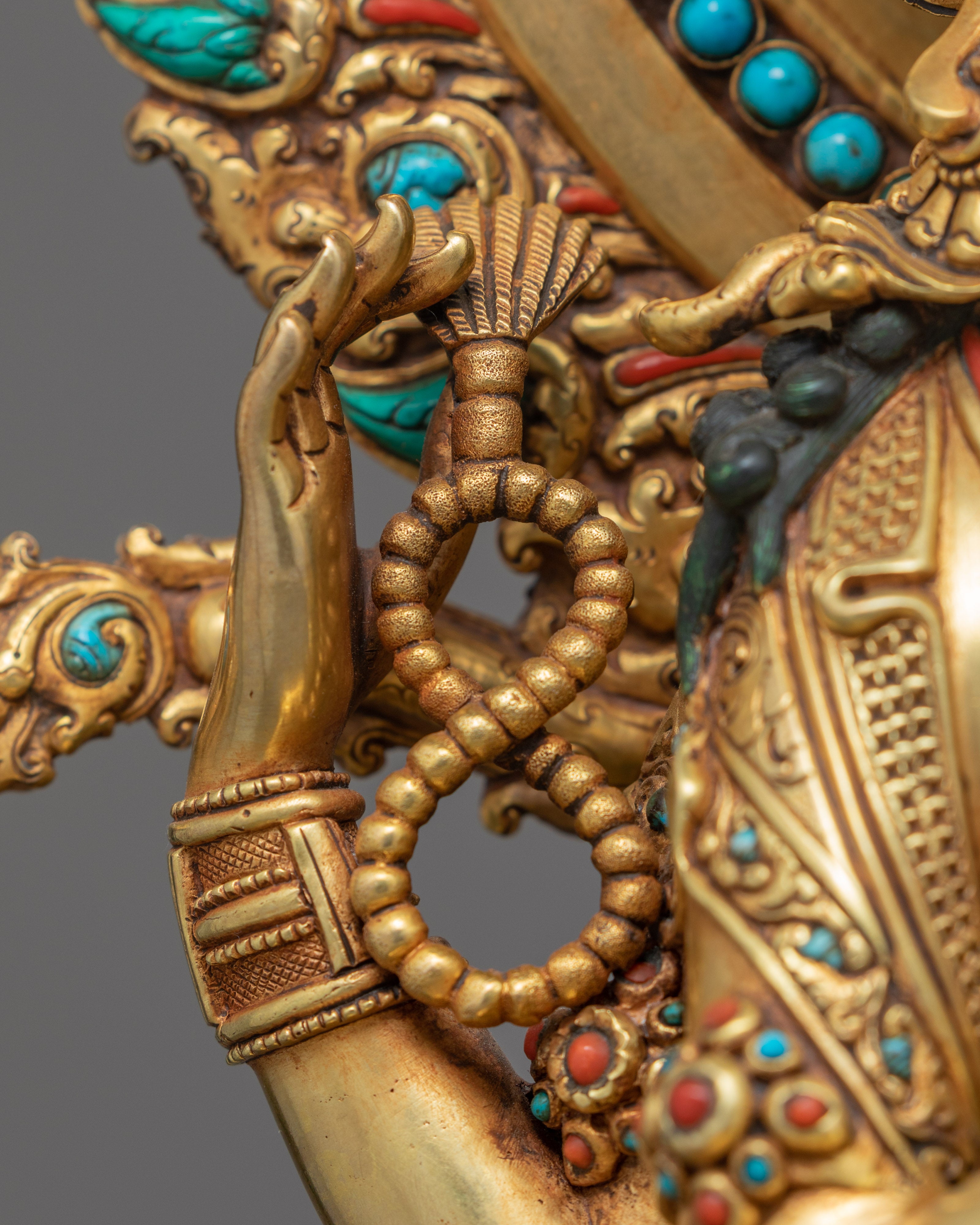 Chenrezig Throne Sculpture | Traditional Himalayan Art