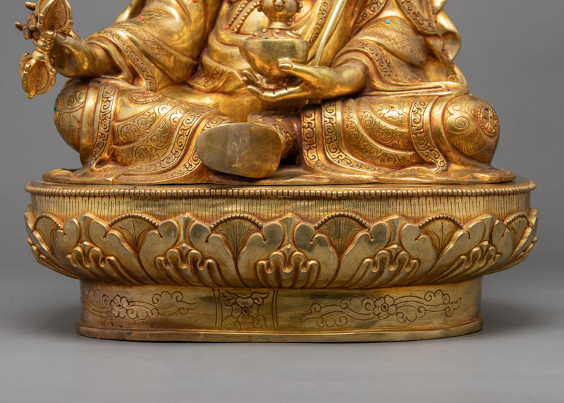 Statue of Guru Rinpoche | Tibetan Guru Padmasambhava