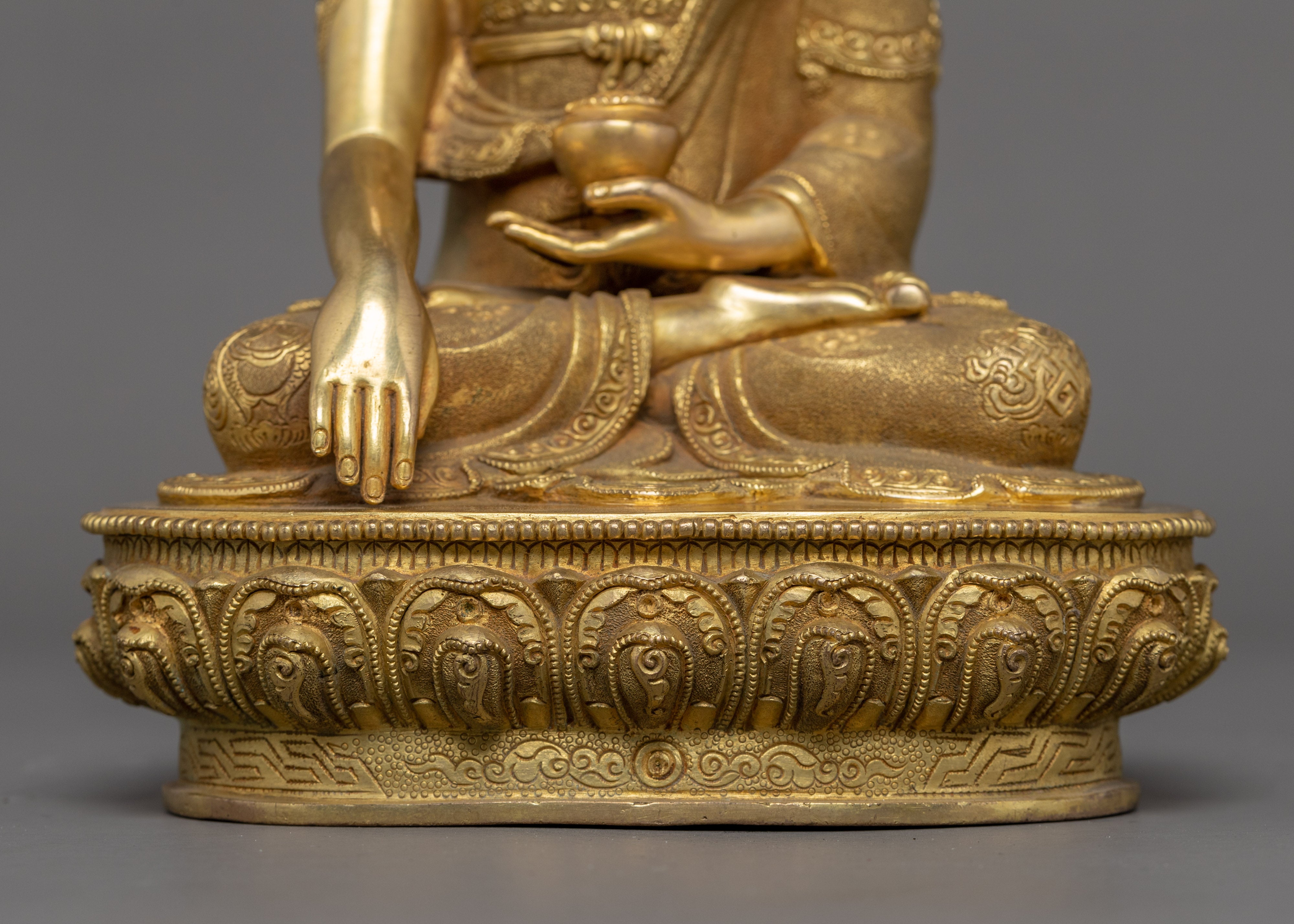 Shakyamuni Buddha Sculpture | Himalayan Art of Nepal