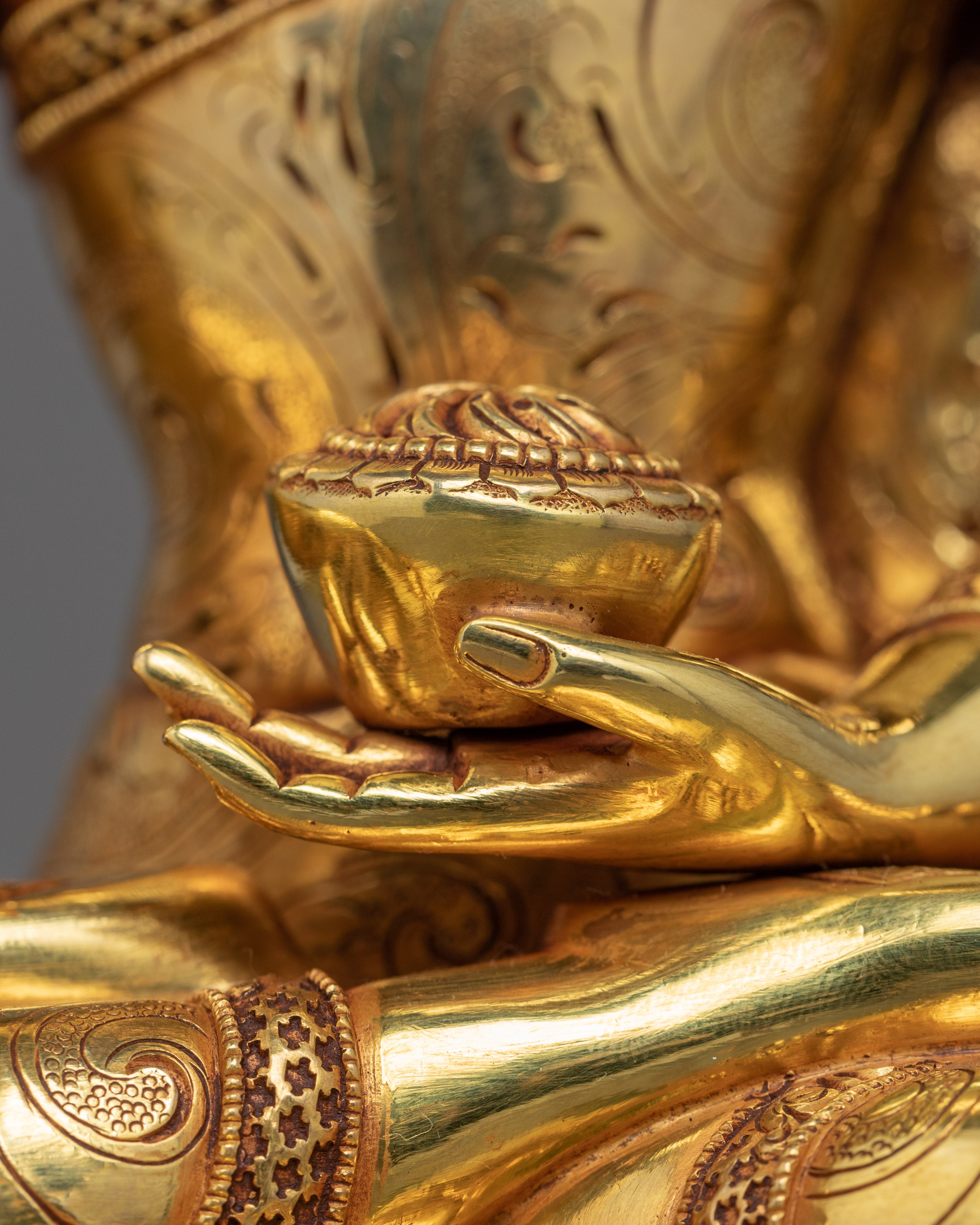 Shakyamuni Buddha Gold Sculpture | Hand-Carved Buddhist Deity