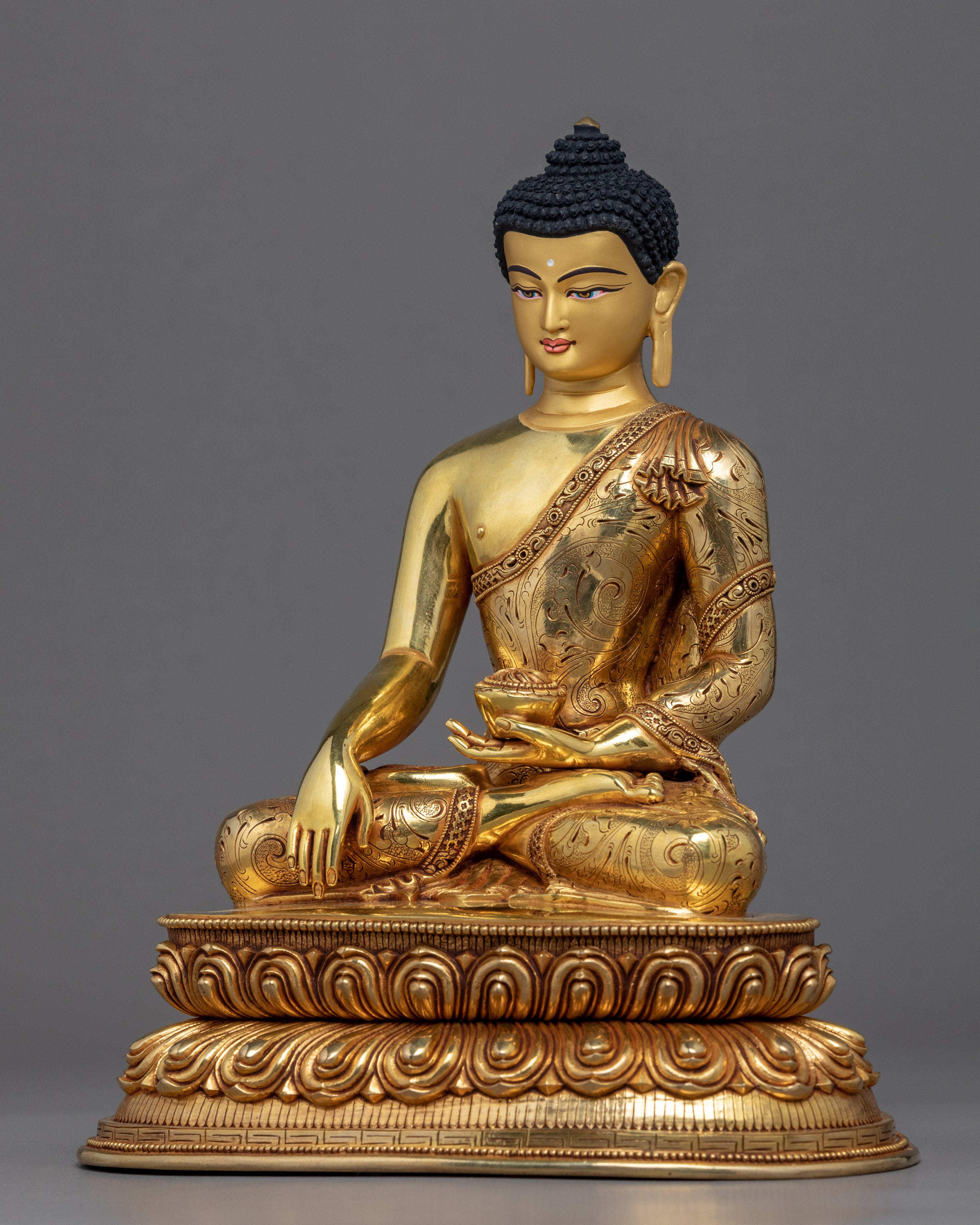 Shakyamuni Buddha Gold Sculpture | Hand-Carved Buddhist Deity