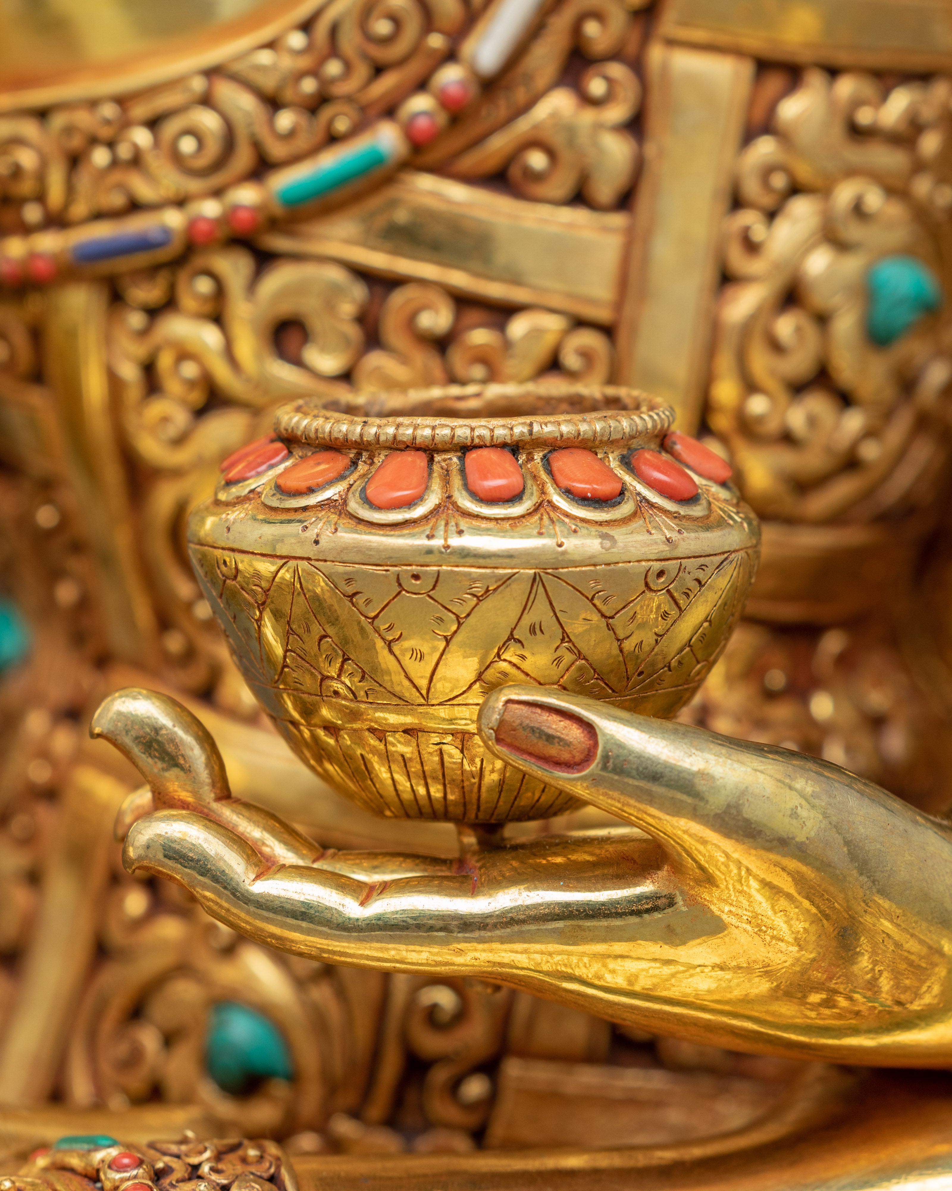 Siddhartha Gautama Buddha Statue | Gold Plated Himalayan Art