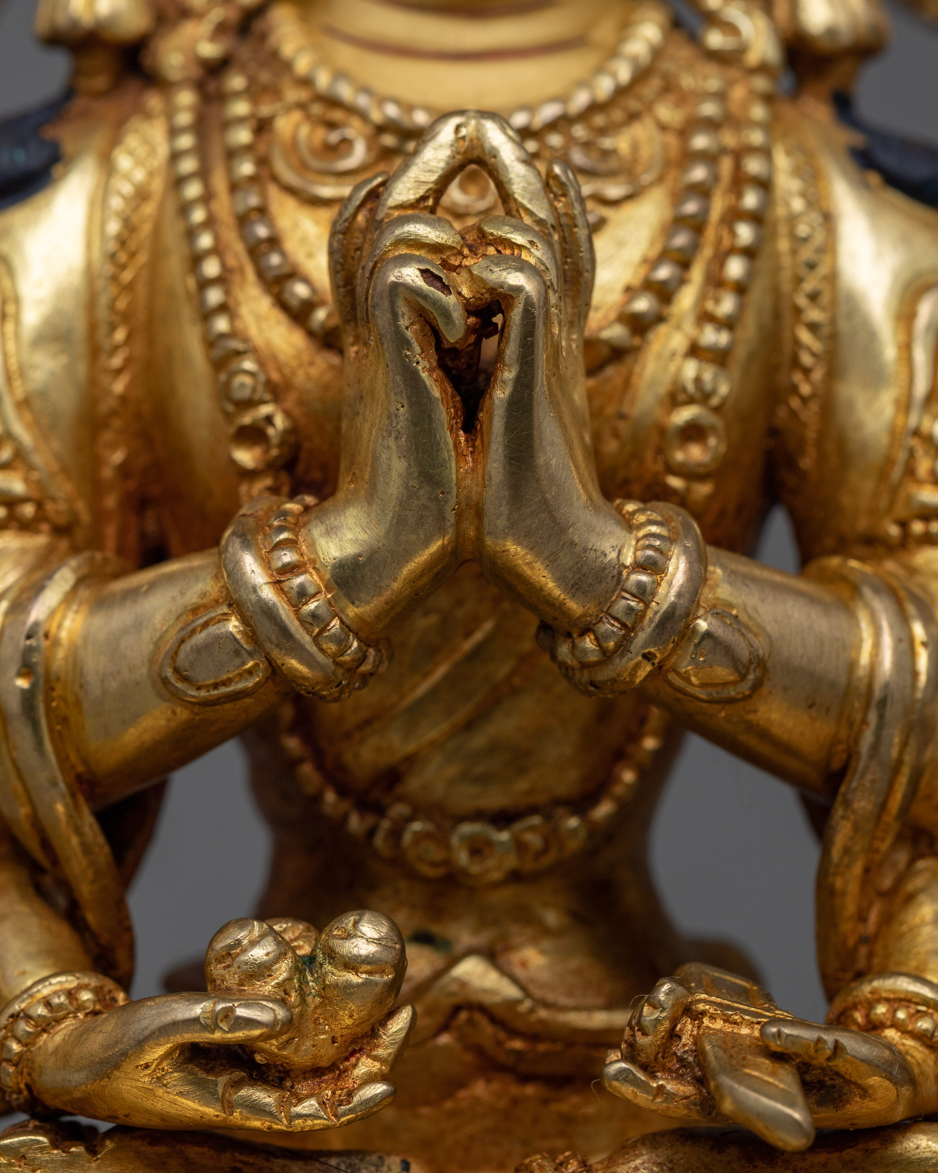 18 Arms Cundi Bodhisattva Statue | Traditional Buddhist Art