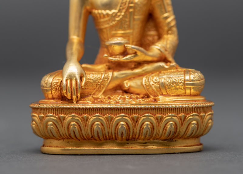 Miniature Shakyamuni Buddha Sculpture | Traditional Buddhist Art
