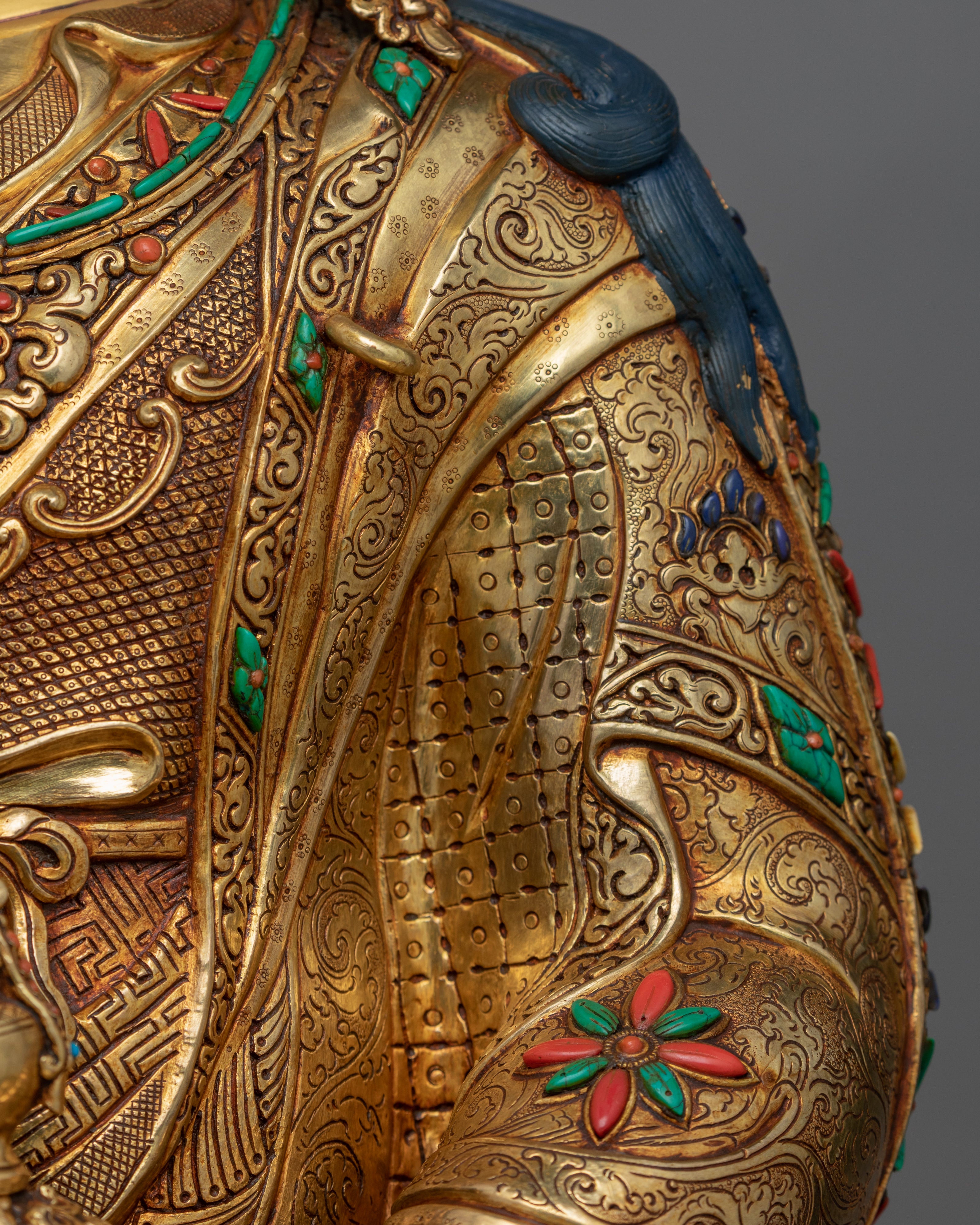 Traditional Guru Rinpoche Tibet Statue | Gold-Plated Himalayan Artwork