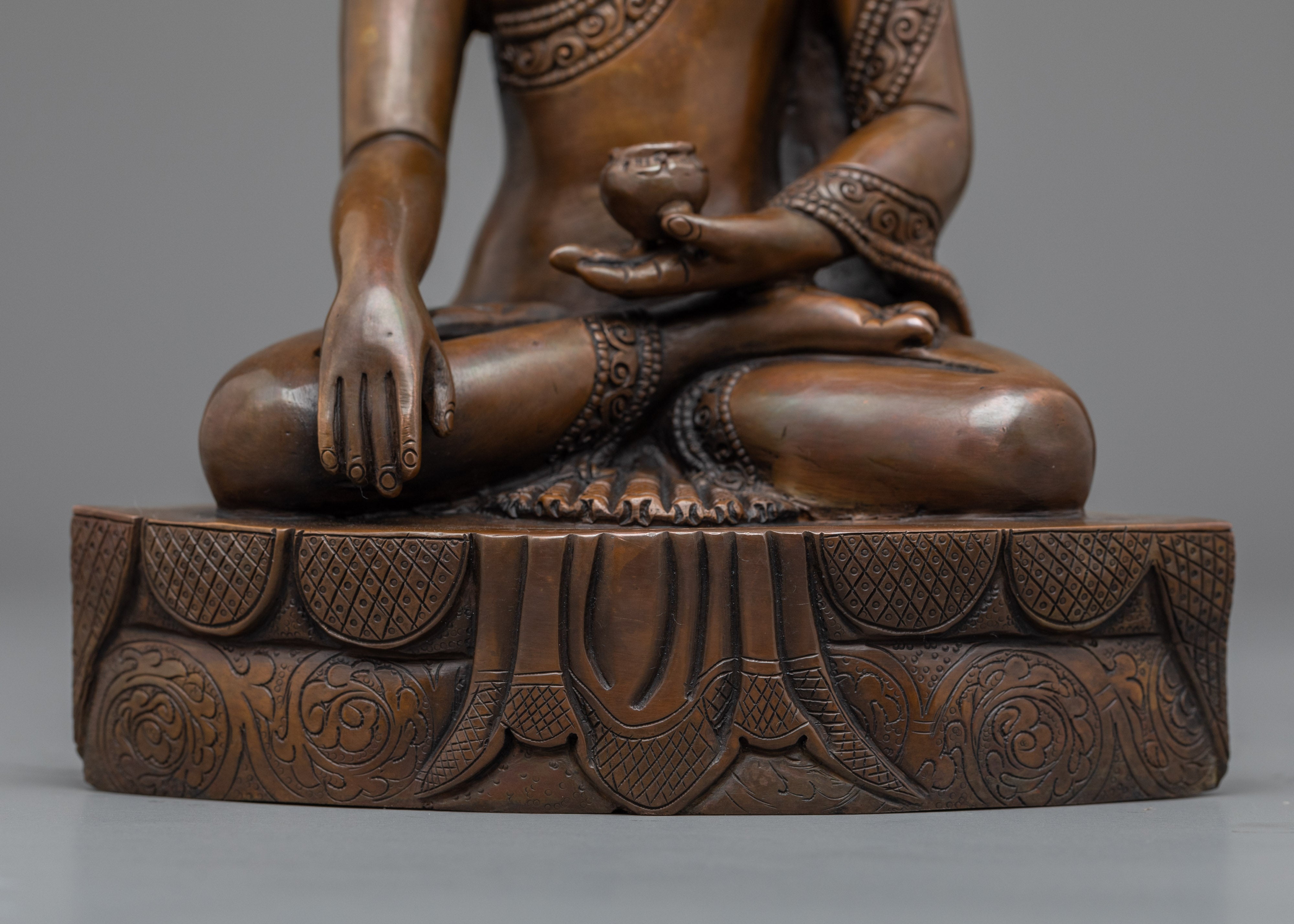 Gautam Buddha Teachings Practice Statue | Shakyamuni Buddha Traditional Tibetan Art