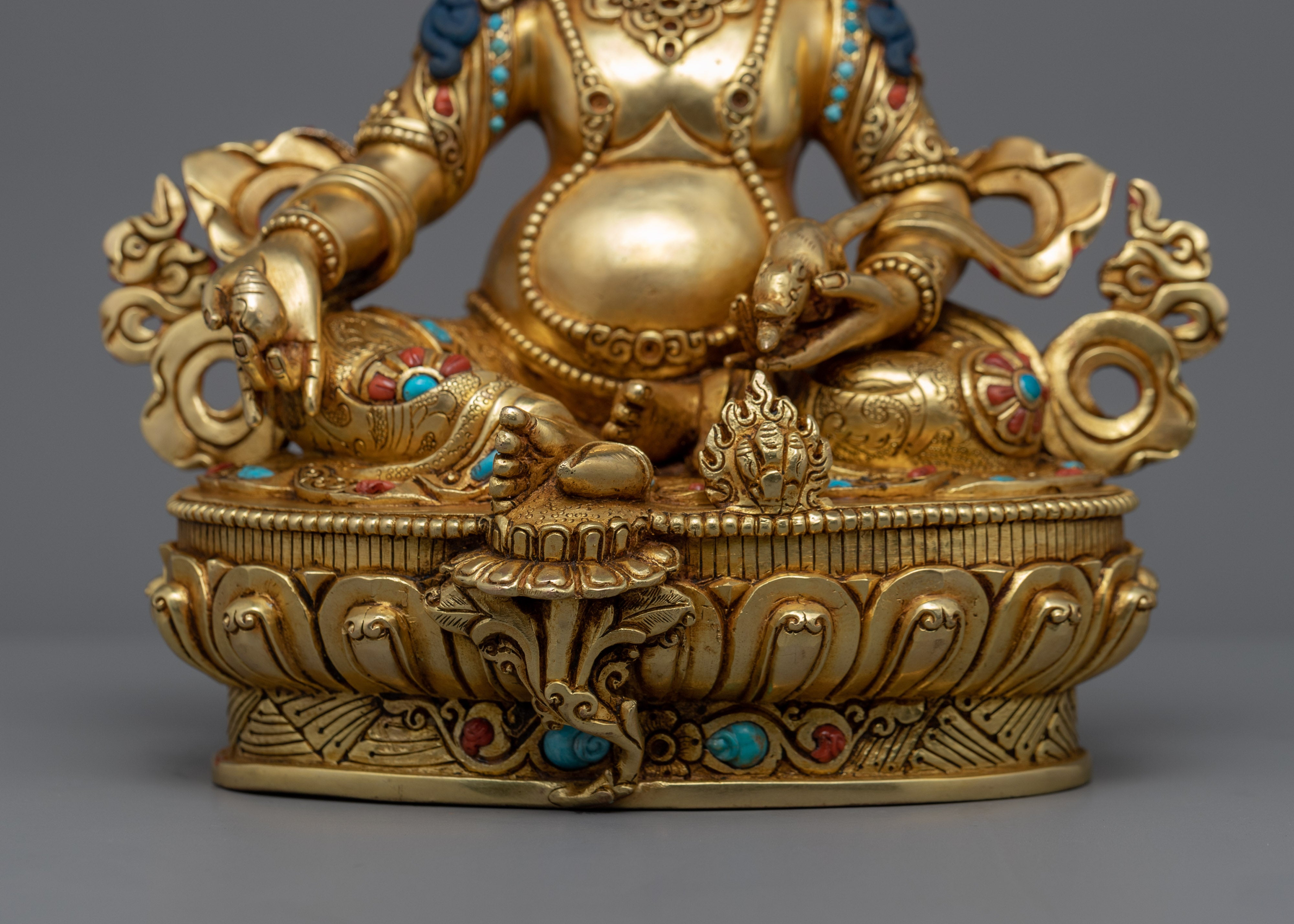 Tibetan Buddha God Of Wealth Statue | Traditional Tibetan Wealth Deity Gold Figurine