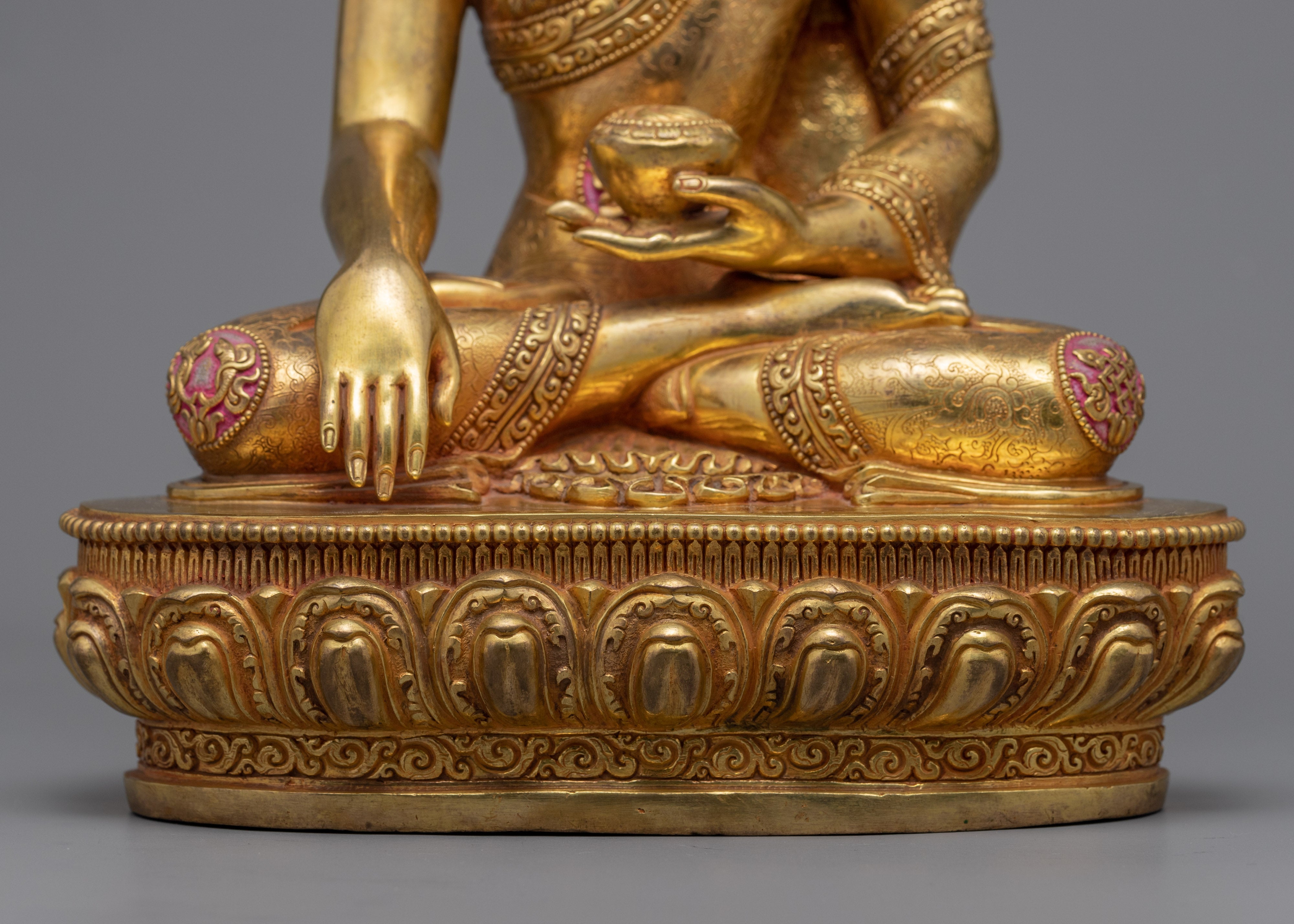 Statue Of Shakyamuni Buddha For Prosperity | Historical Gautam Buddha Figurine