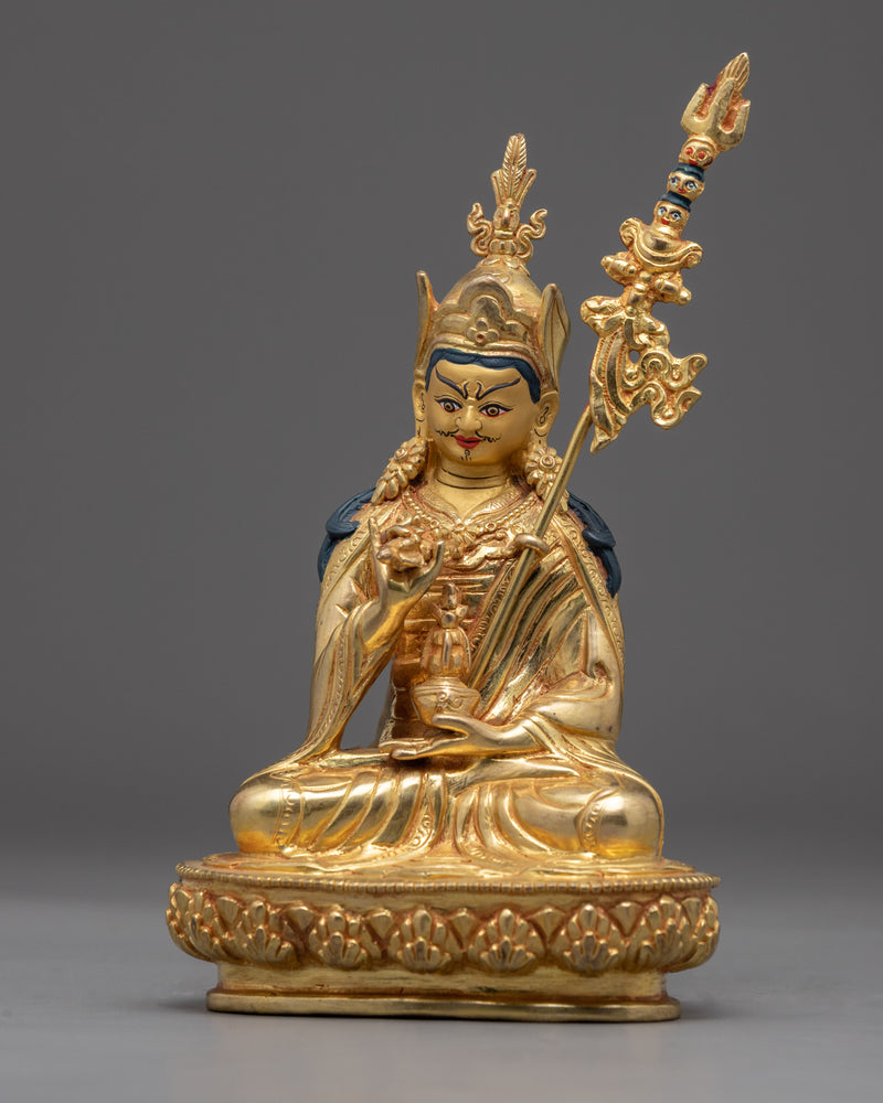Statue For Guru Rinpoche Prayer In Tibetan | Small Padmasambhava Sculpture