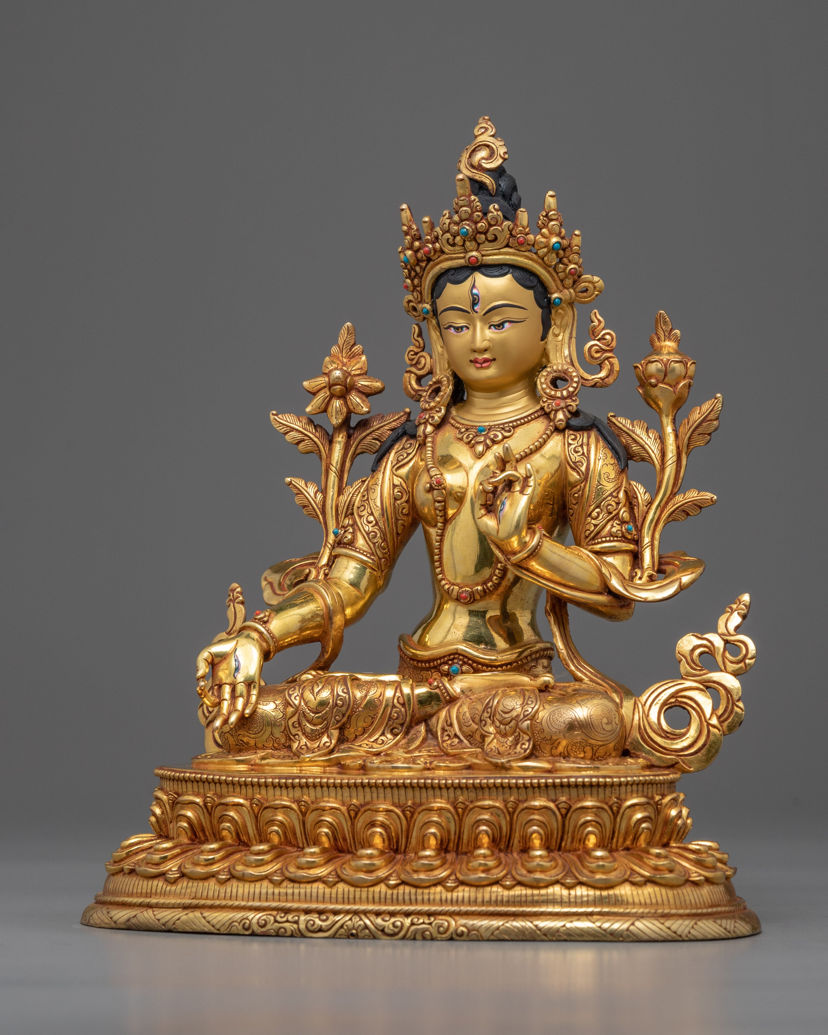 White Tara Mantra 108 Repetitions | Himalayan Traditional Statue