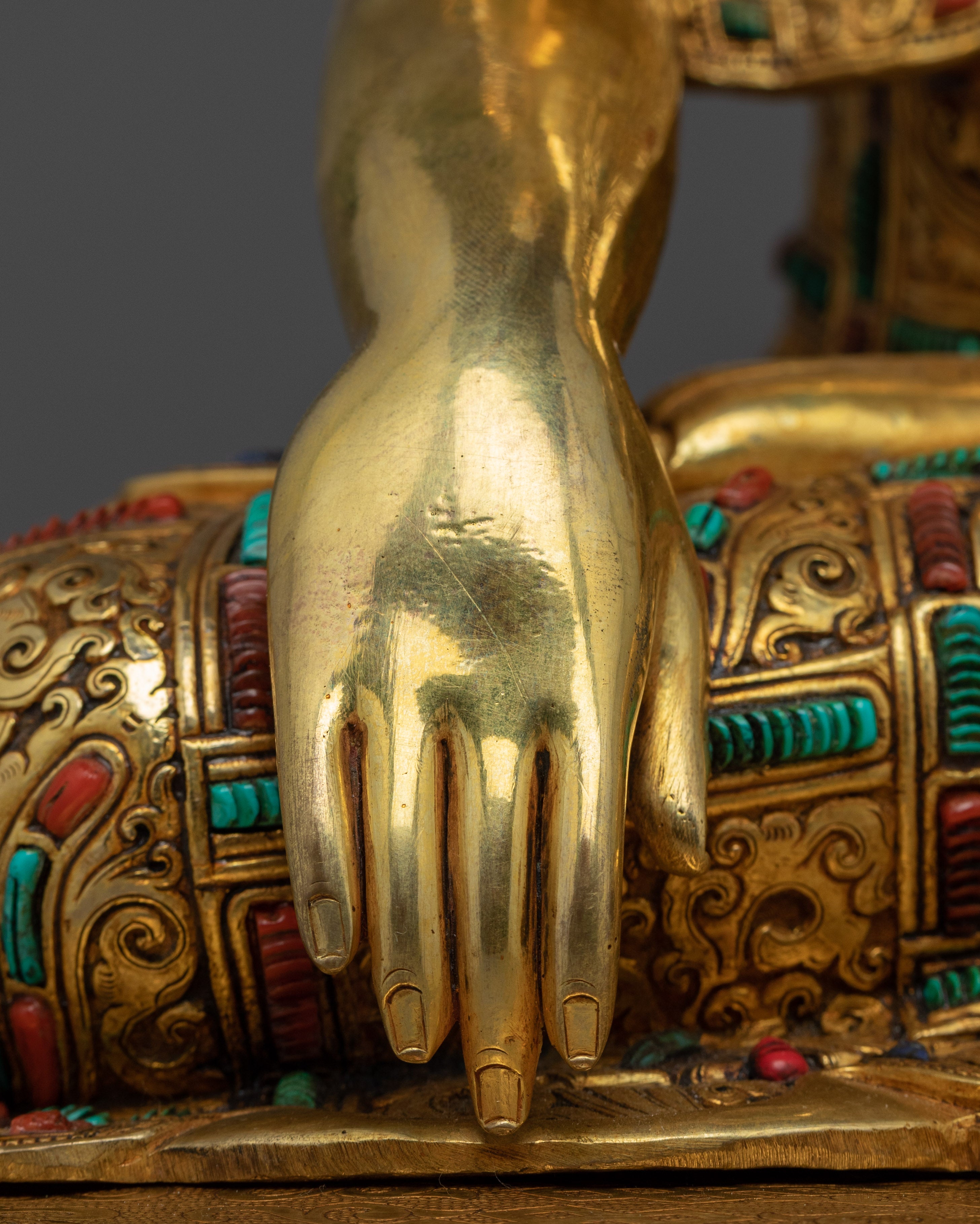 Shakyamuni Buddha Statue 21 Inch | Traditionally Hand Crafted Sculpture
