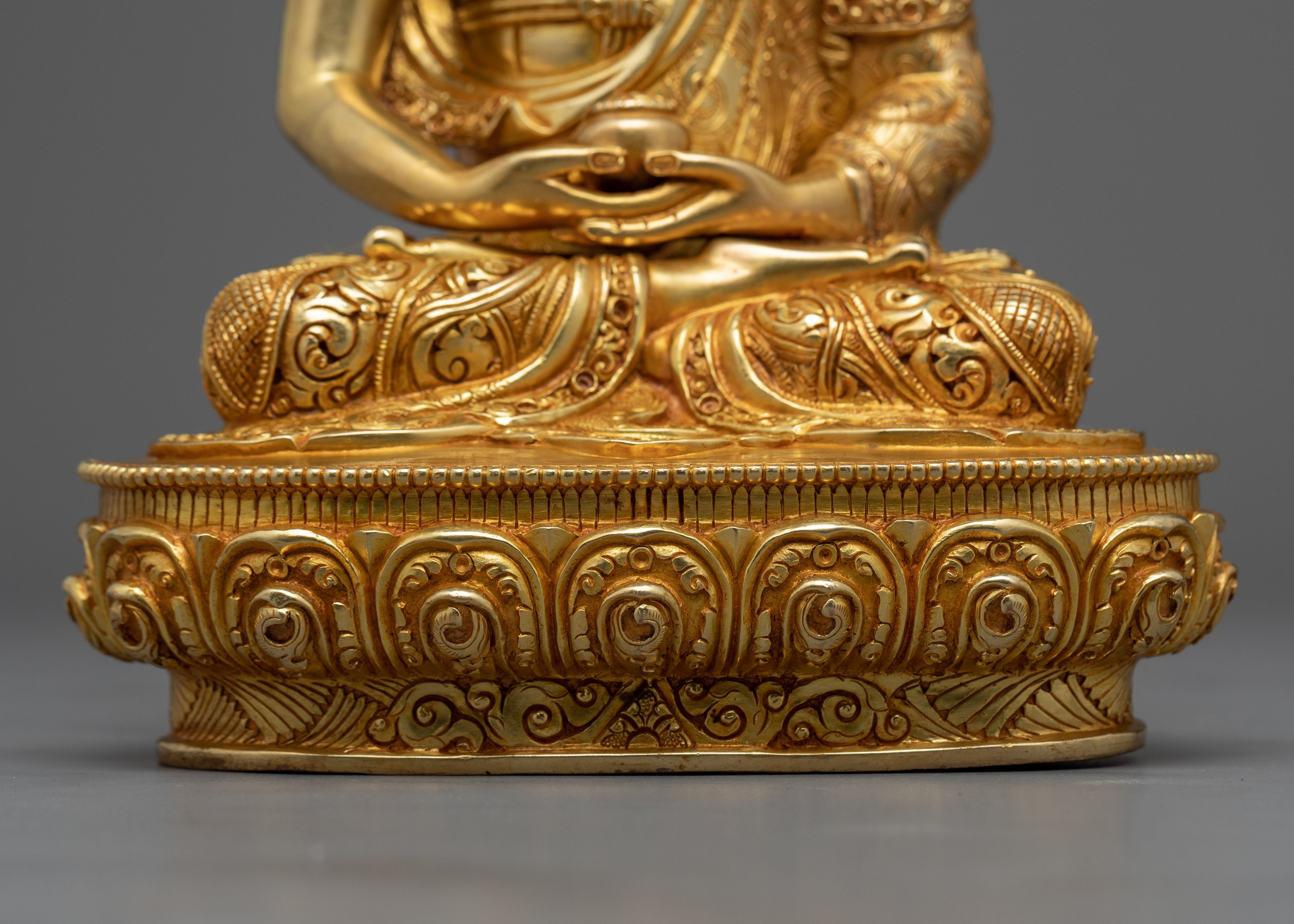 Amitabha Buddha Pure Land Statue | 24k Gold Gilded Figurine