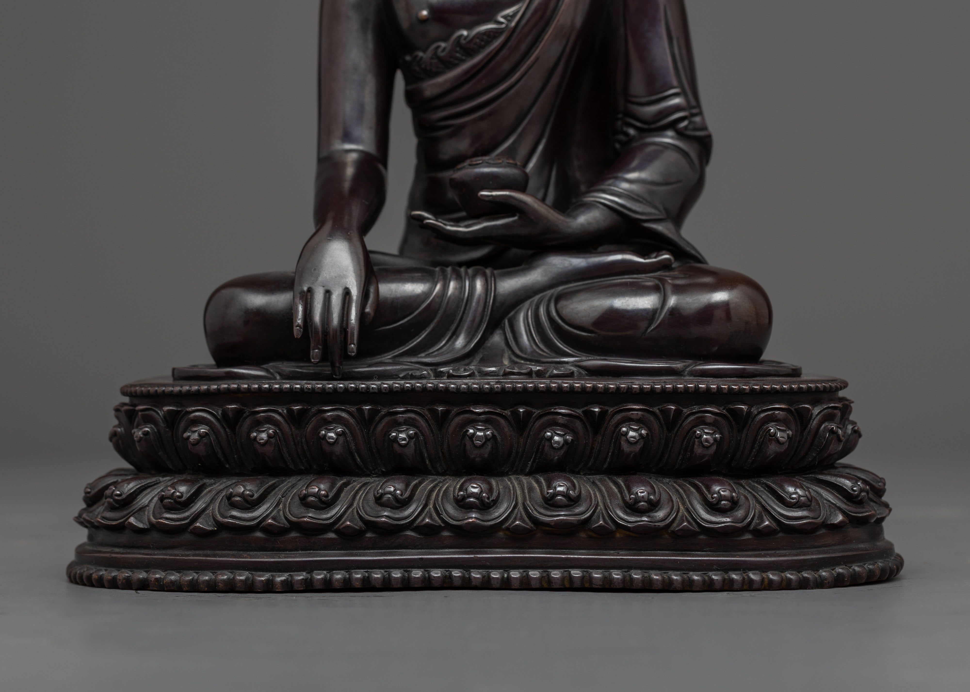Namo Shakyamuni Buddha Statue | Traditional Buddhist Art of Historic Buddha