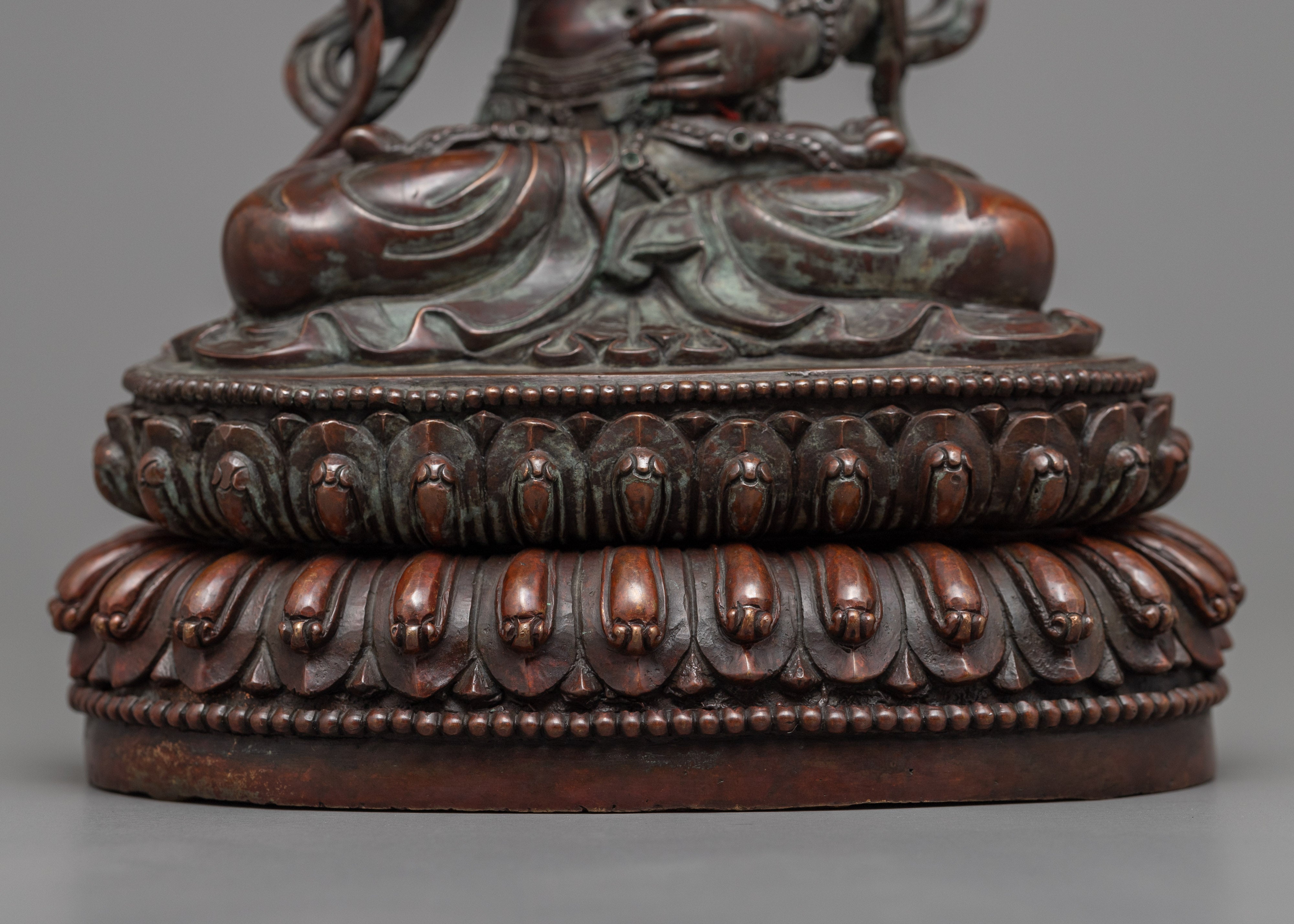 Classic Vajrasattva Bodhisattva Statue | Traditional Buddhist Art for Meditation