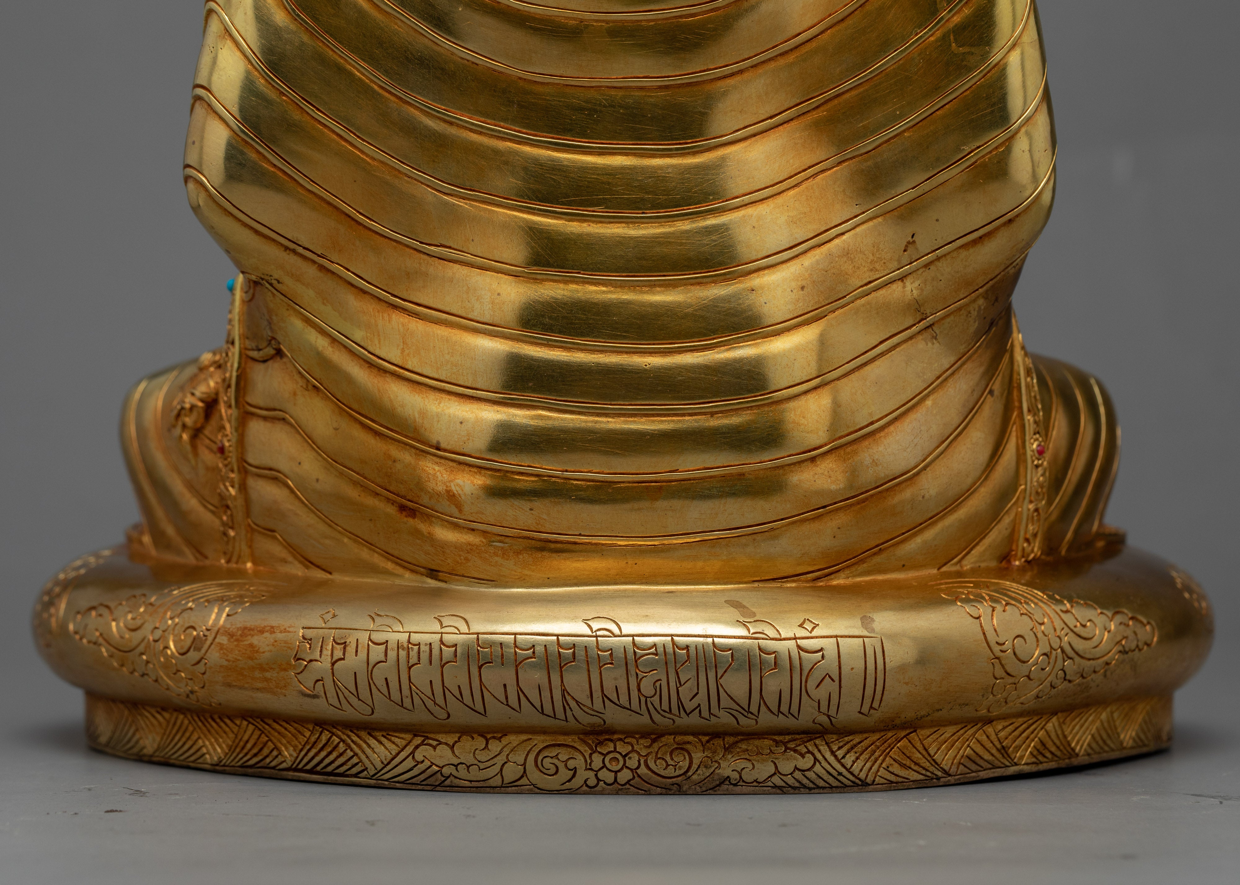 Amitabha Buddha Mudra | Traditionally Carved Buddhist Statue