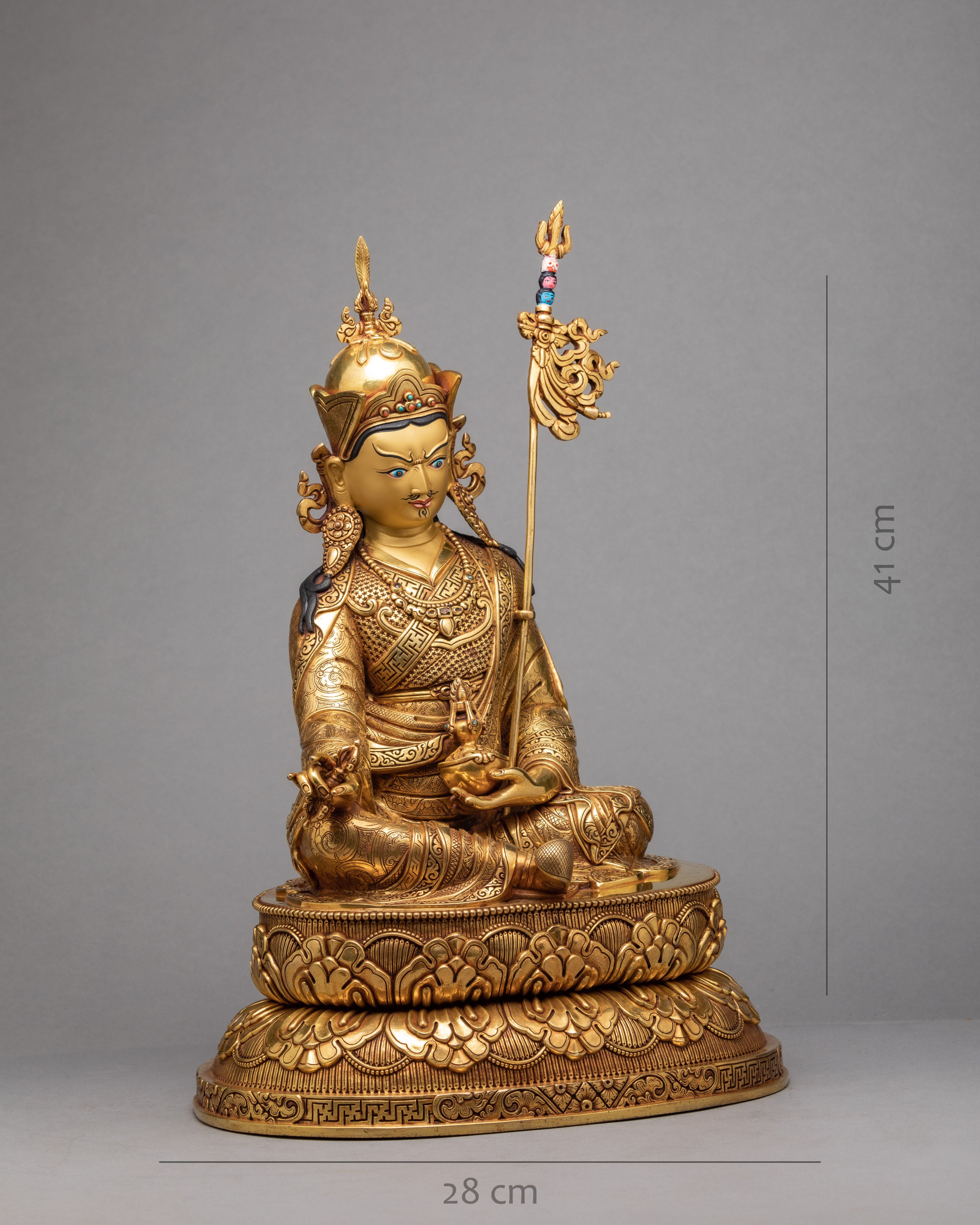 guru rinpoche statue