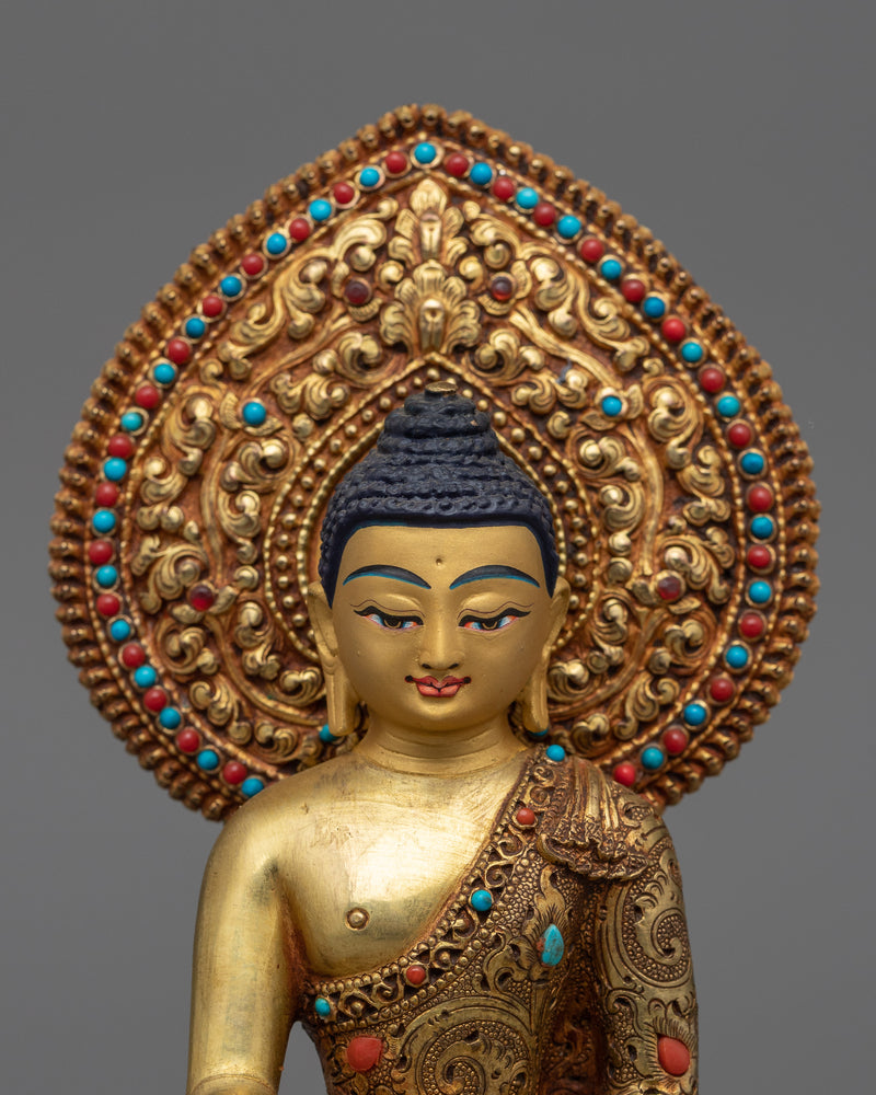 Serene Shakyamuni Buddha Statue | Traditional Himalayan Buddhist Artwork