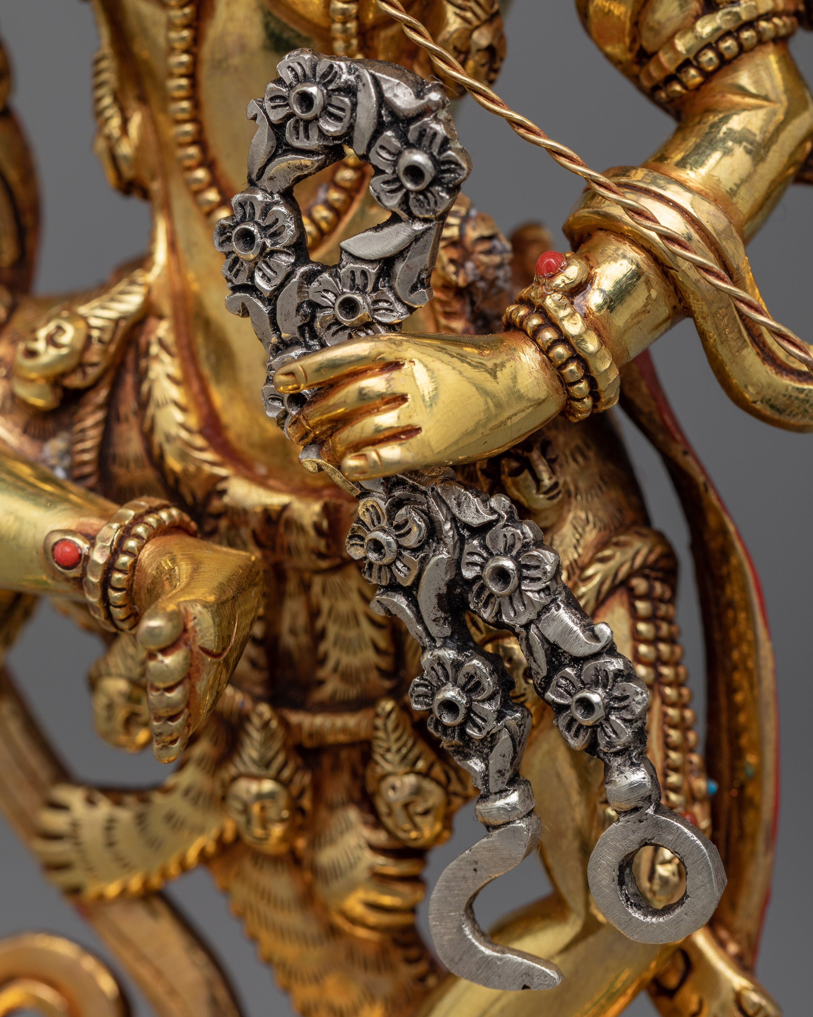 Kurukulla Goddess Sculpture | Buddhist Dakini Statue for Buddhist Altar